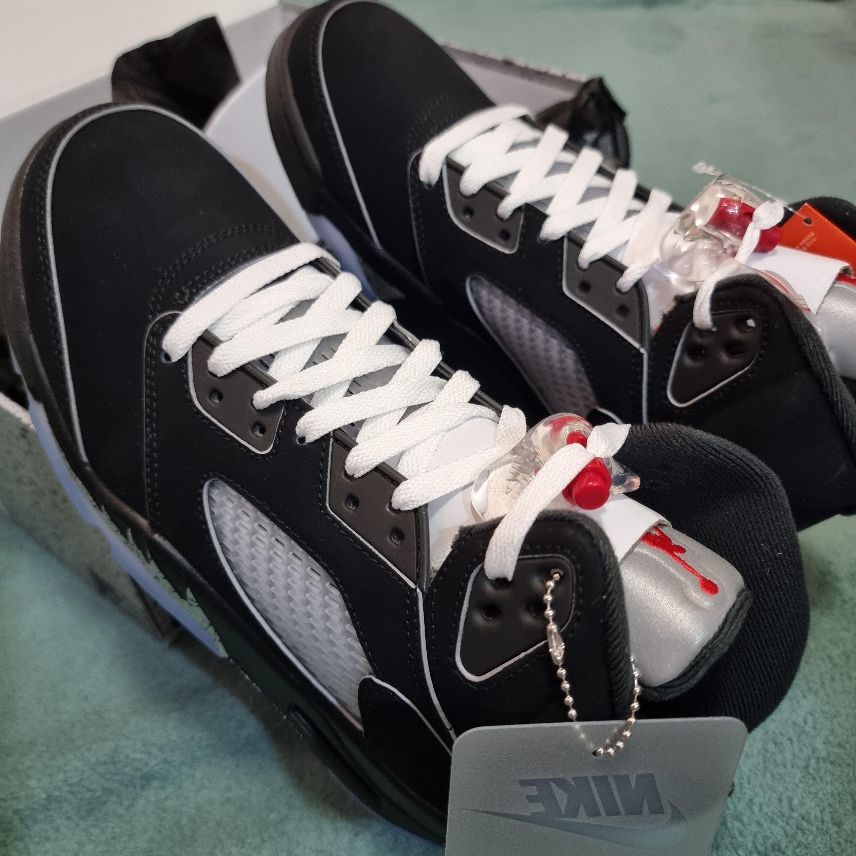Jordan 5 Retro OG Reimagined 착용 스타일 - 1