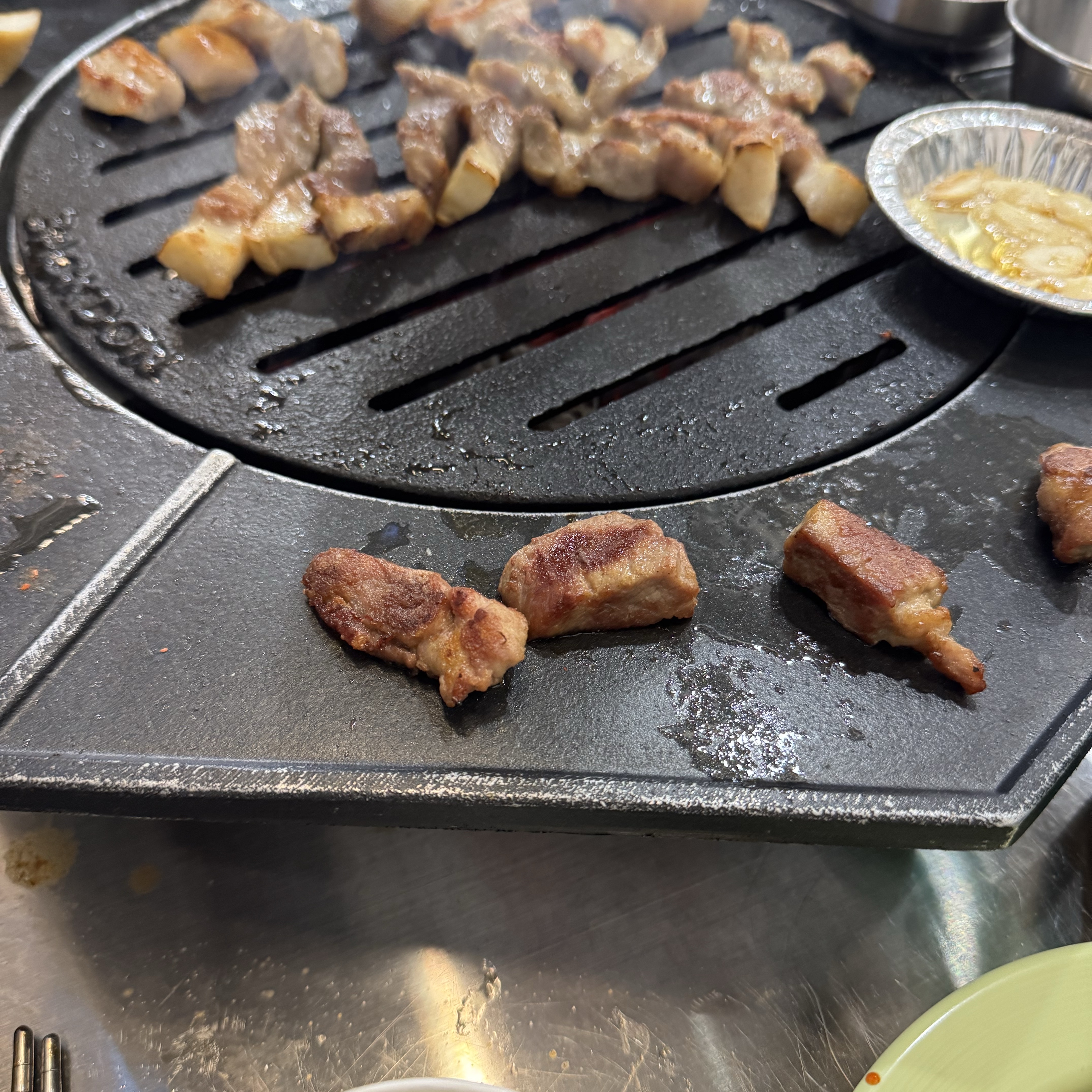 New Balance 992 Made in USA Tan, Nike ACG Therma-Fit ADV Lunar Lake Puffer Jacket Black - Asia 착용 스타일 - 8