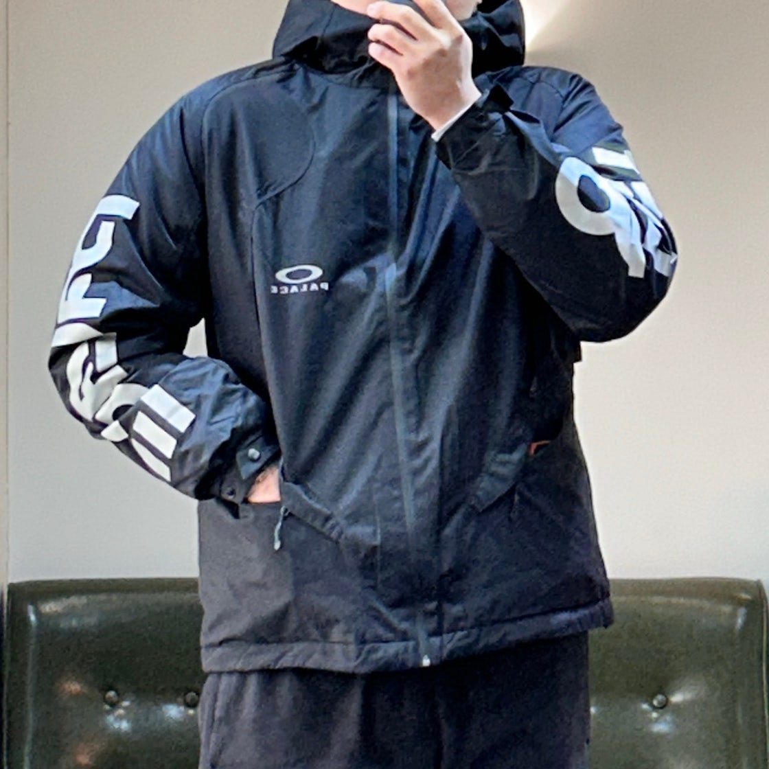 팔라스 x 오클리 스노우 자켓 블랙 - 24FW | Palace | KREAM