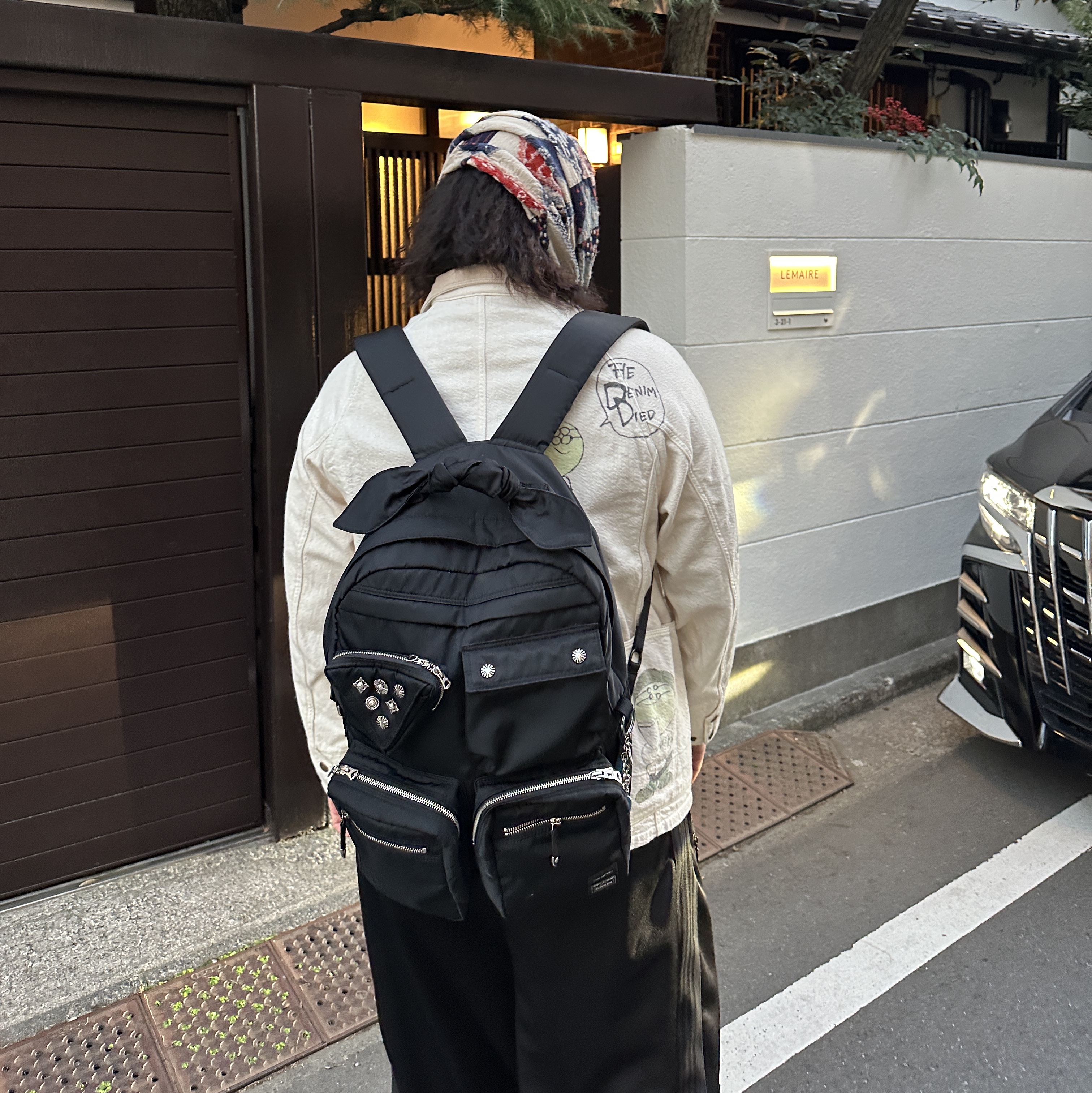 Kapital Thin Canvas Lumbar Pants Kinari, Nike x Bode Astrograbber SP Black and Coconut Milk 착용 스타일 - 5
