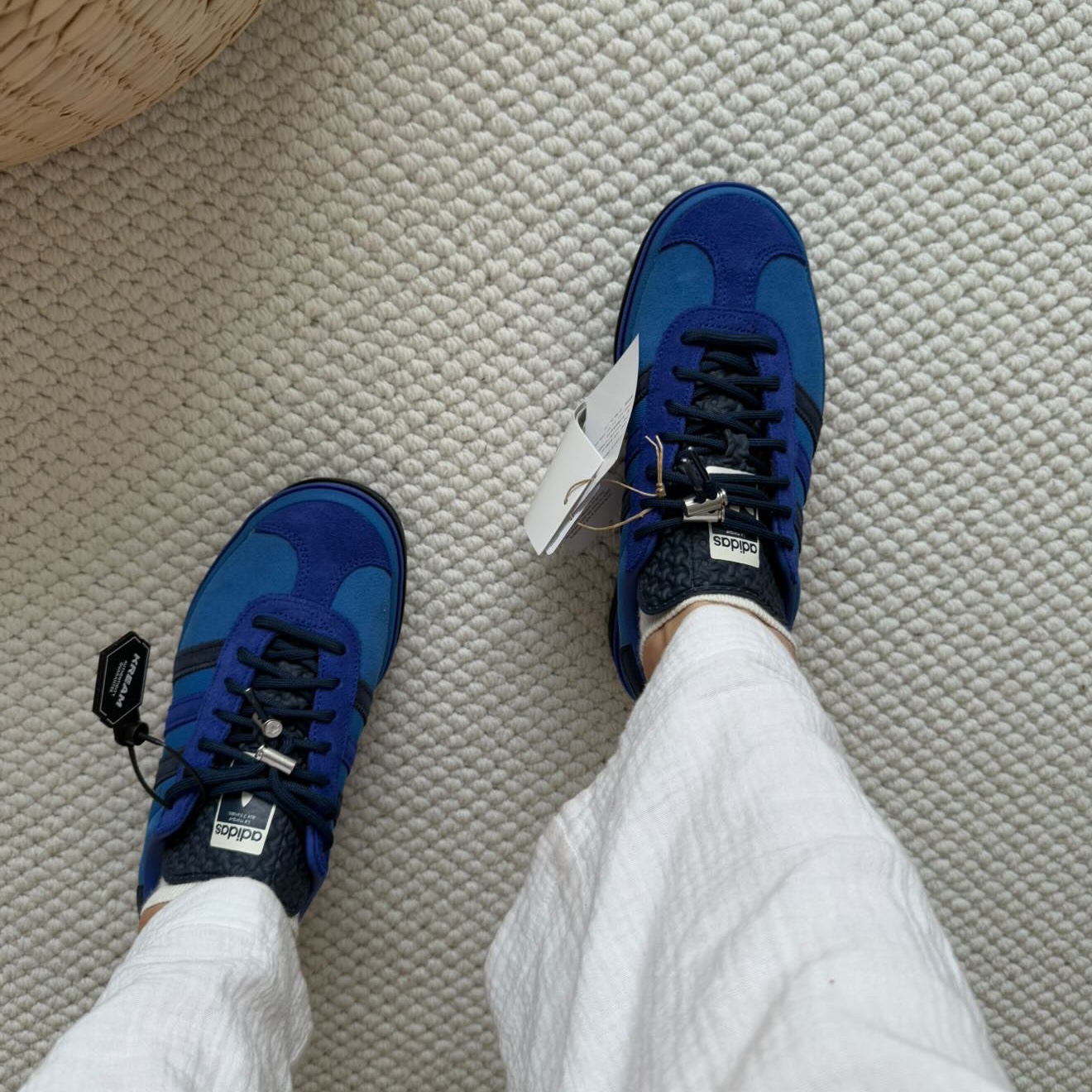 (W) Adidas x Ordinary People Gazelle Bold Bright Royal Semi Lucid Blue 착용 스타일