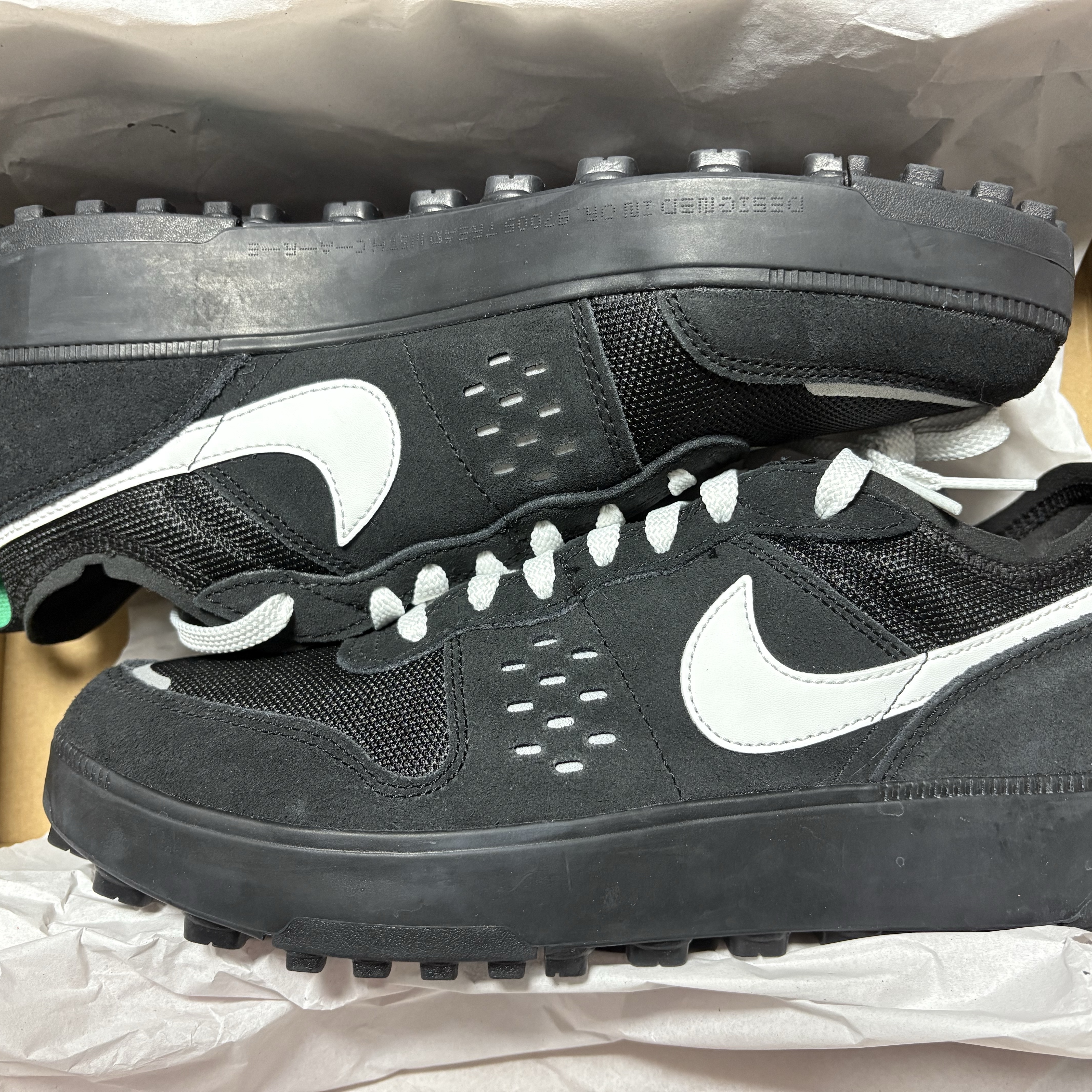 Nike C1TY Black Stadium Green 착용 스타일 - 2