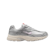 (W) Nike Initiator Vast Grey Metallic Silver