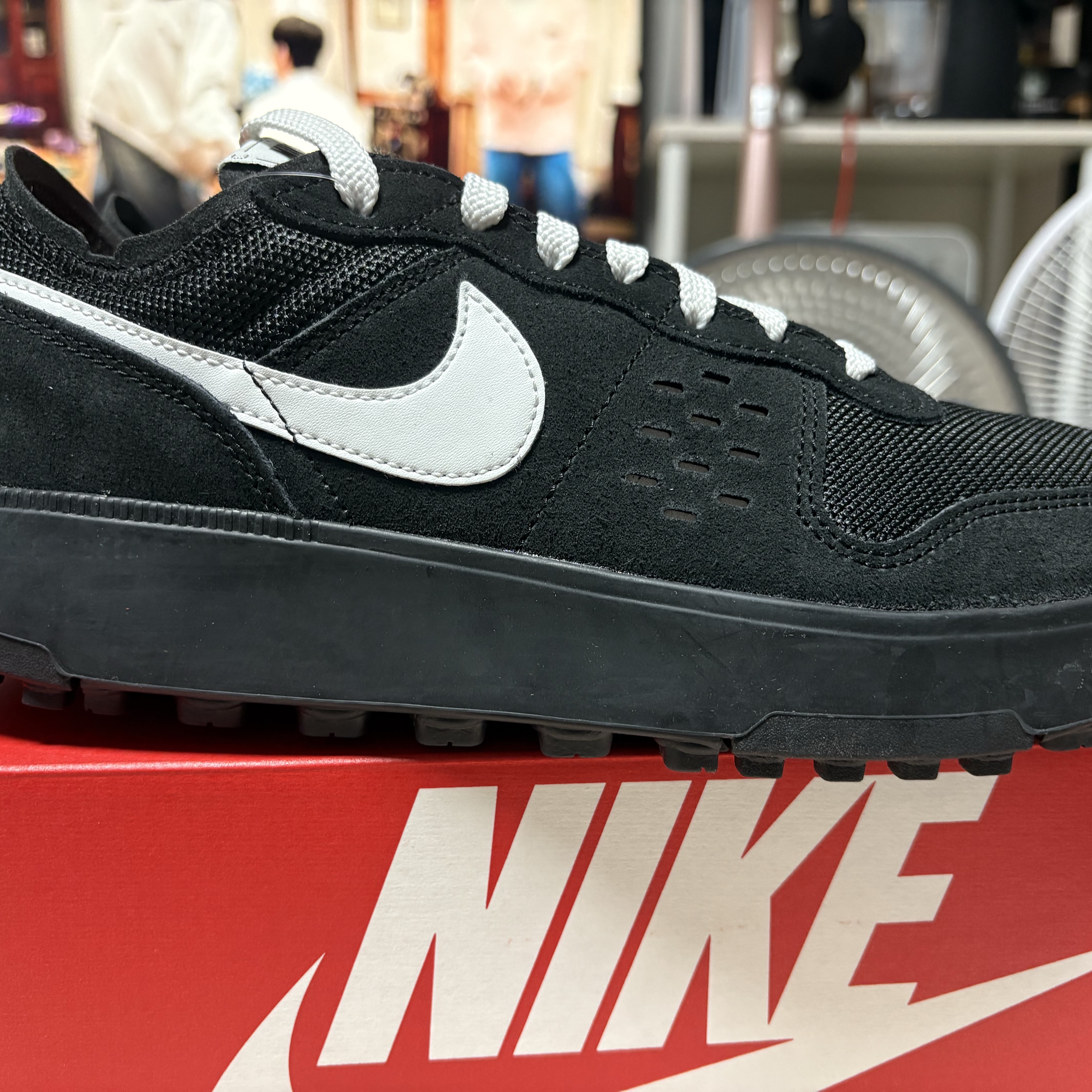 Nike C1TY Black Stadium Green 착용 스타일 - 3