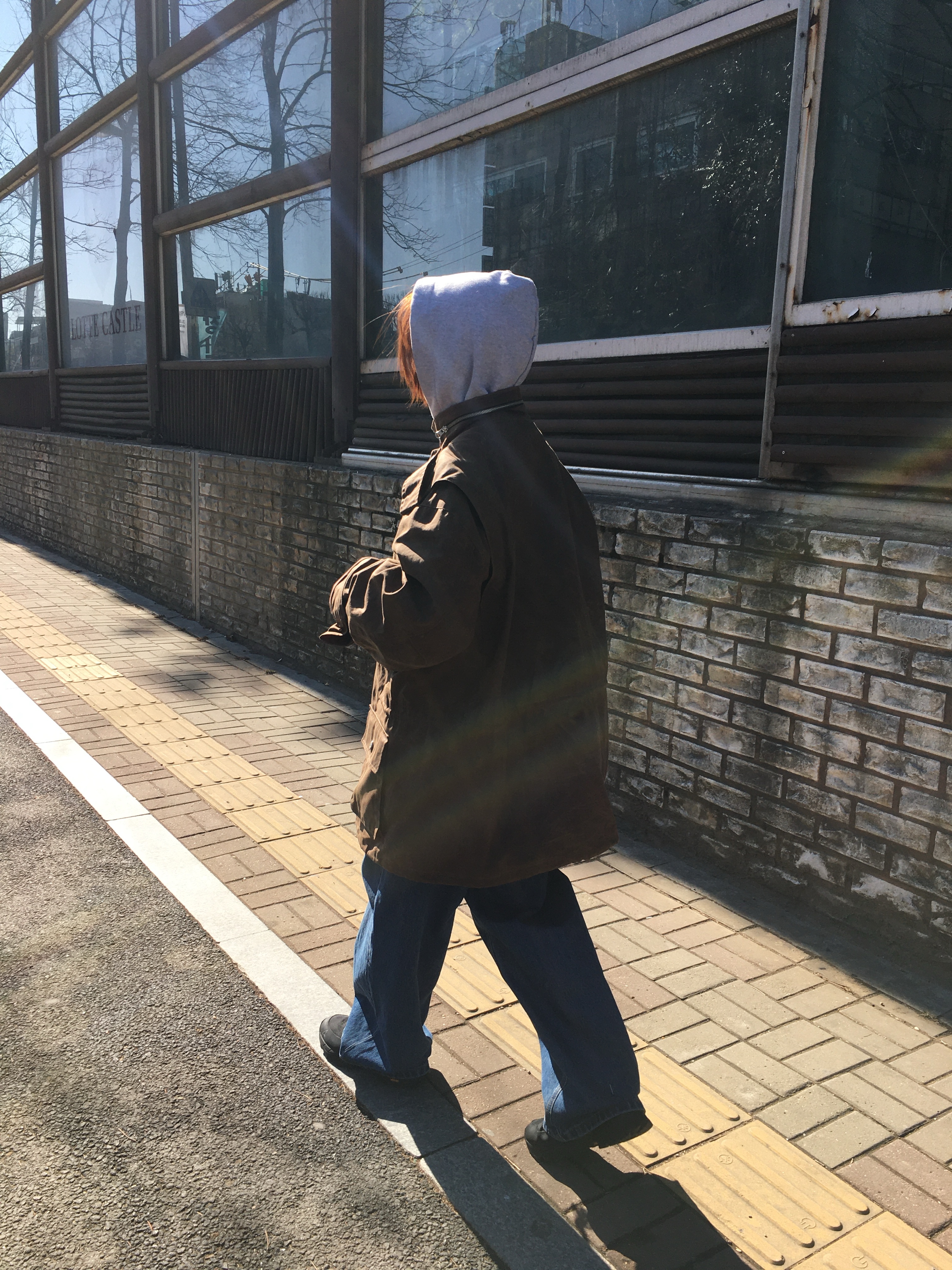 Vacant Archive Broner Waxed Field Jacket Brown, Roa Hiking Neal Black 착용 스타일