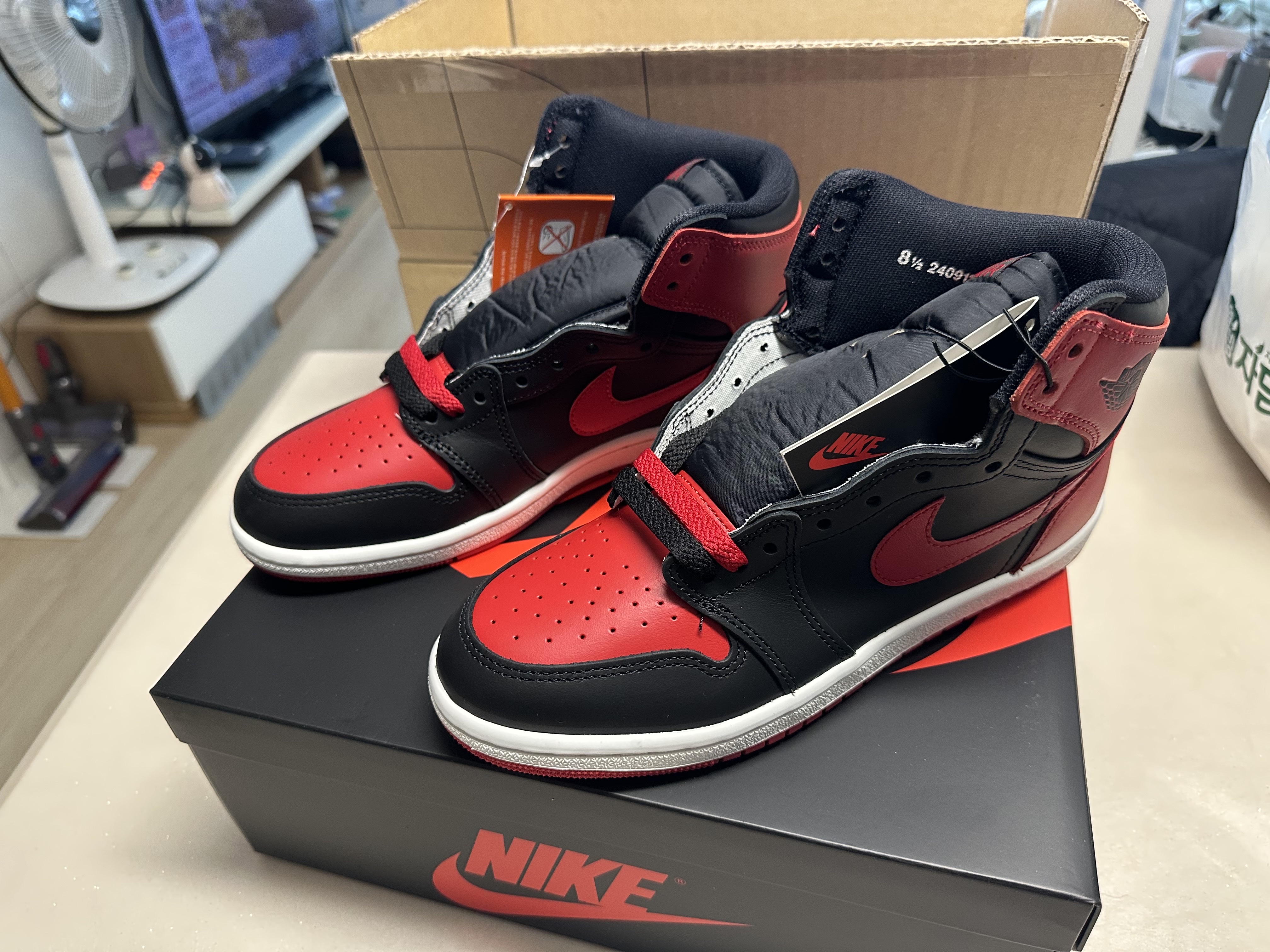 Jordan 1 High 85 Bred 착용 스타일 - 4