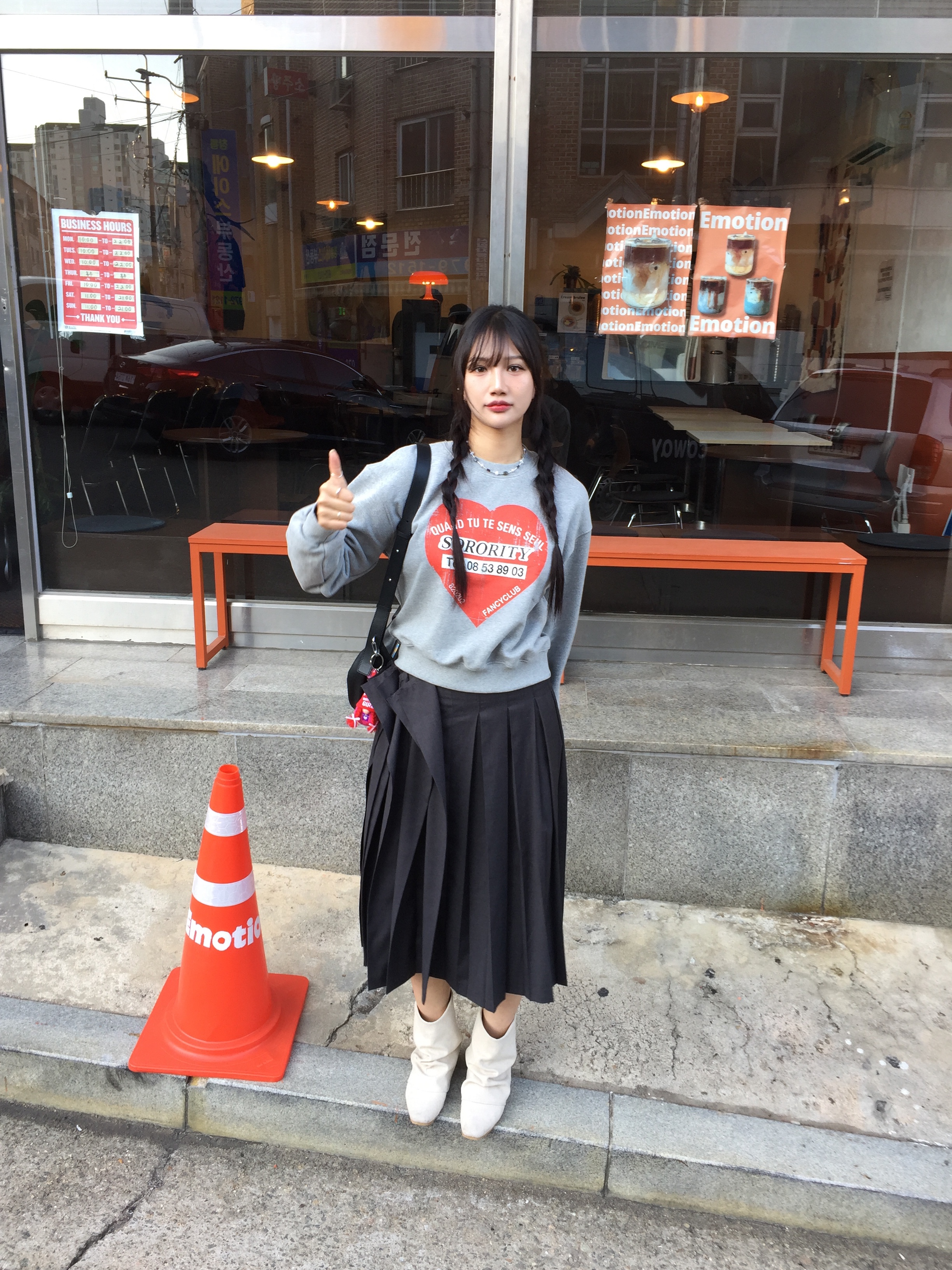 THREETOEIGHTY Linen Wrinkle Boots 착용 스타일