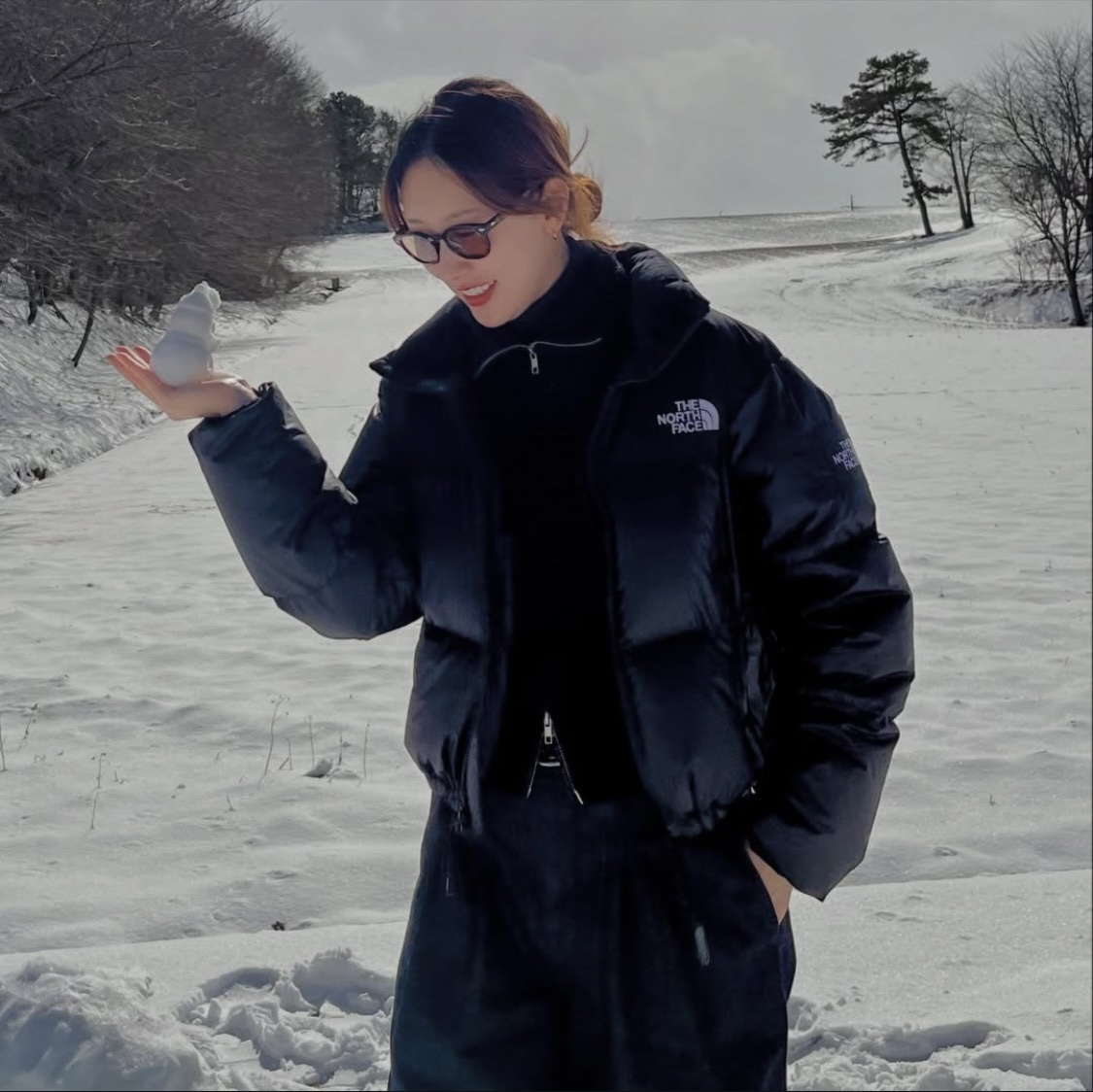 Nike x Peaceminusone Air Force 1 Low Para-Noise 2.0, (W) The North Face White Label Novelty Nuptse Down Jacket Black 착용 스타일 - 2