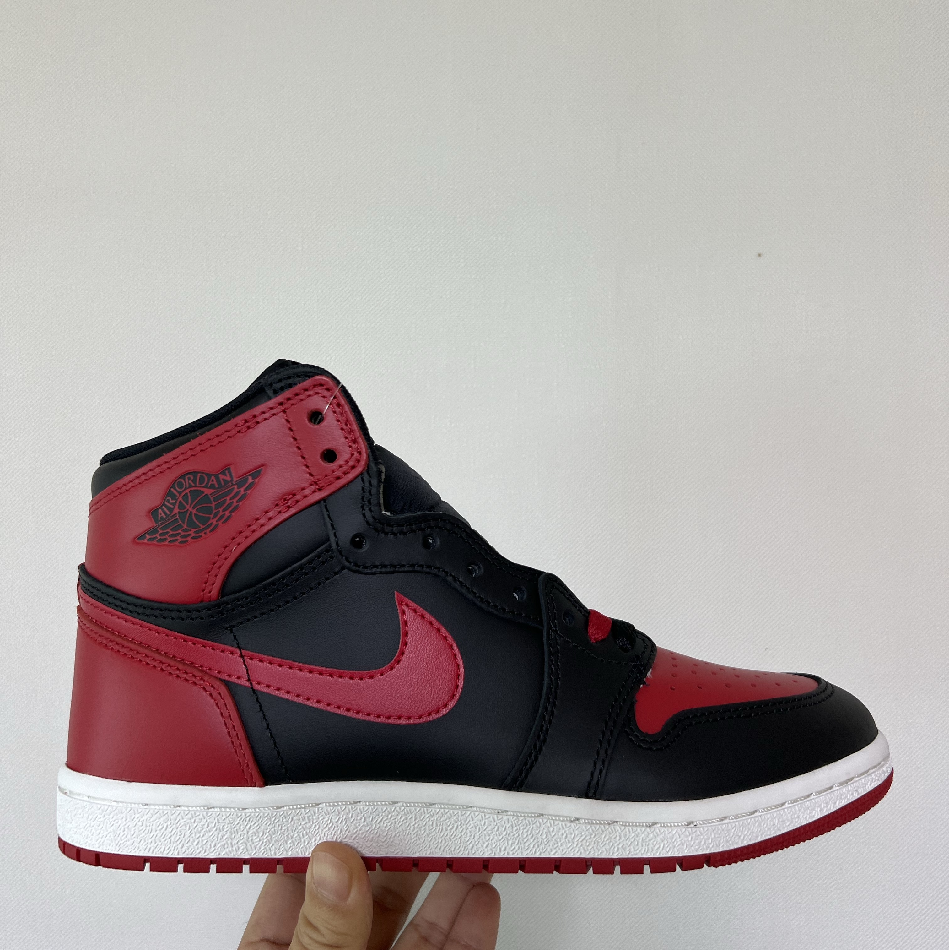 Jordan 1 High 85 Bred 착용 스타일 - 1