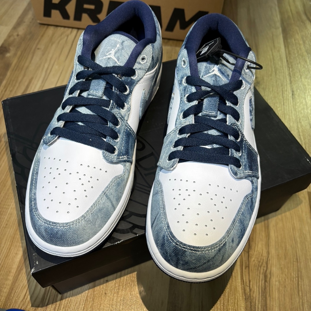 Jordan 1 Low SE Washed Denim 착용 스타일