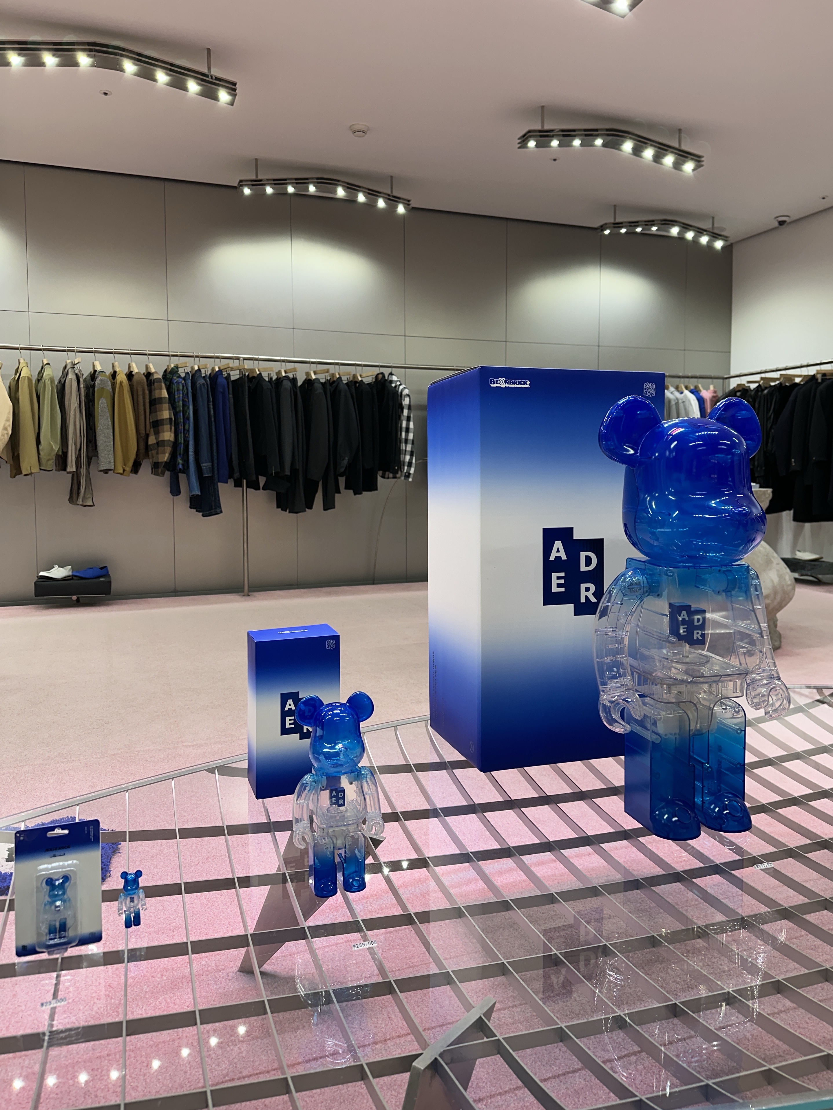 Bearbrick x Ader Error 100%, Bearbrick x Ader Error 2nd 400% 착용 스타일 - 2