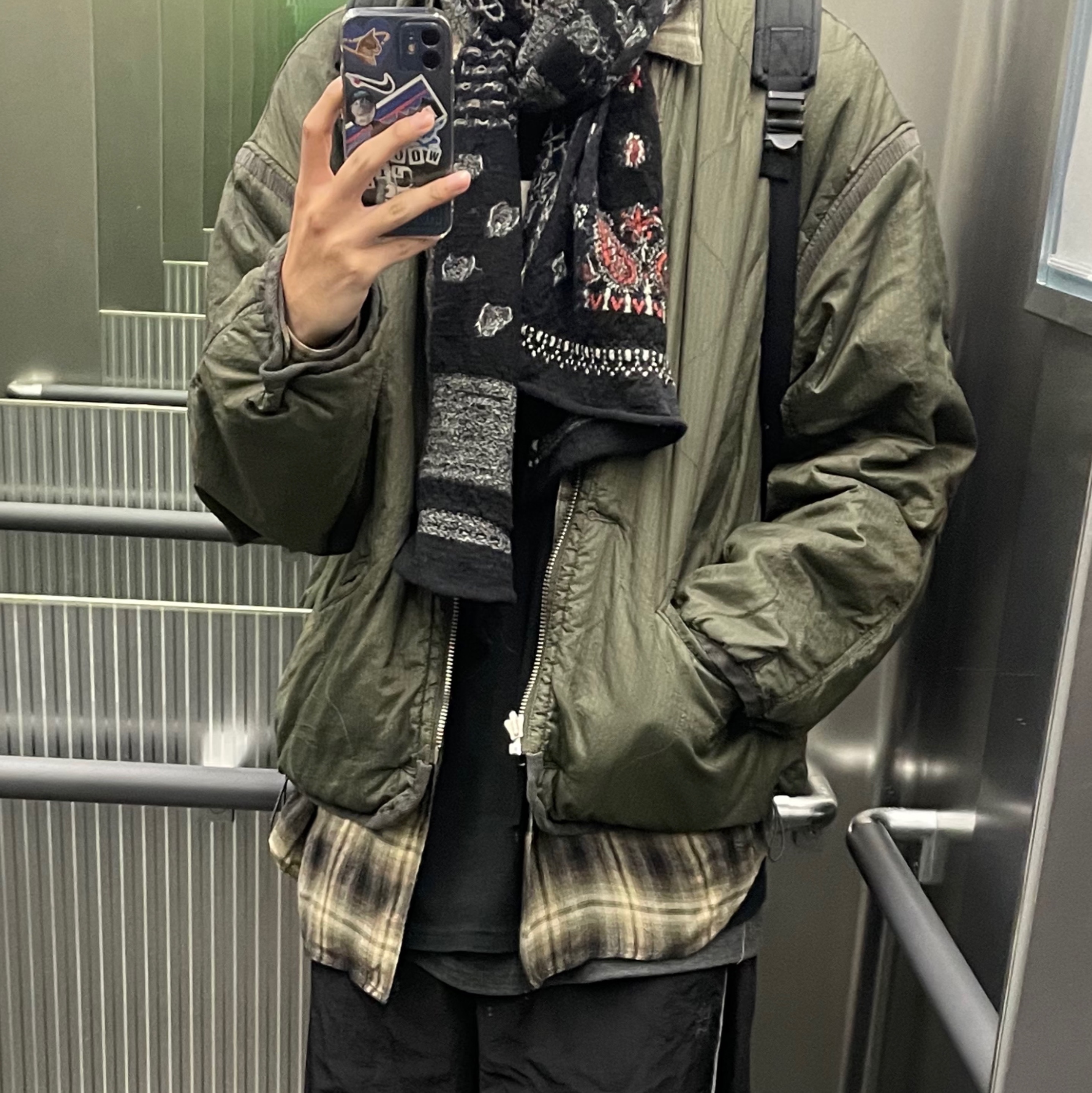 Polyteru Reversible Liner Jacket Used Olive + Quilted Green, Kapital Felted Wool Bandana Patchwork Happy Scarf Black 착용 스타일 - 1