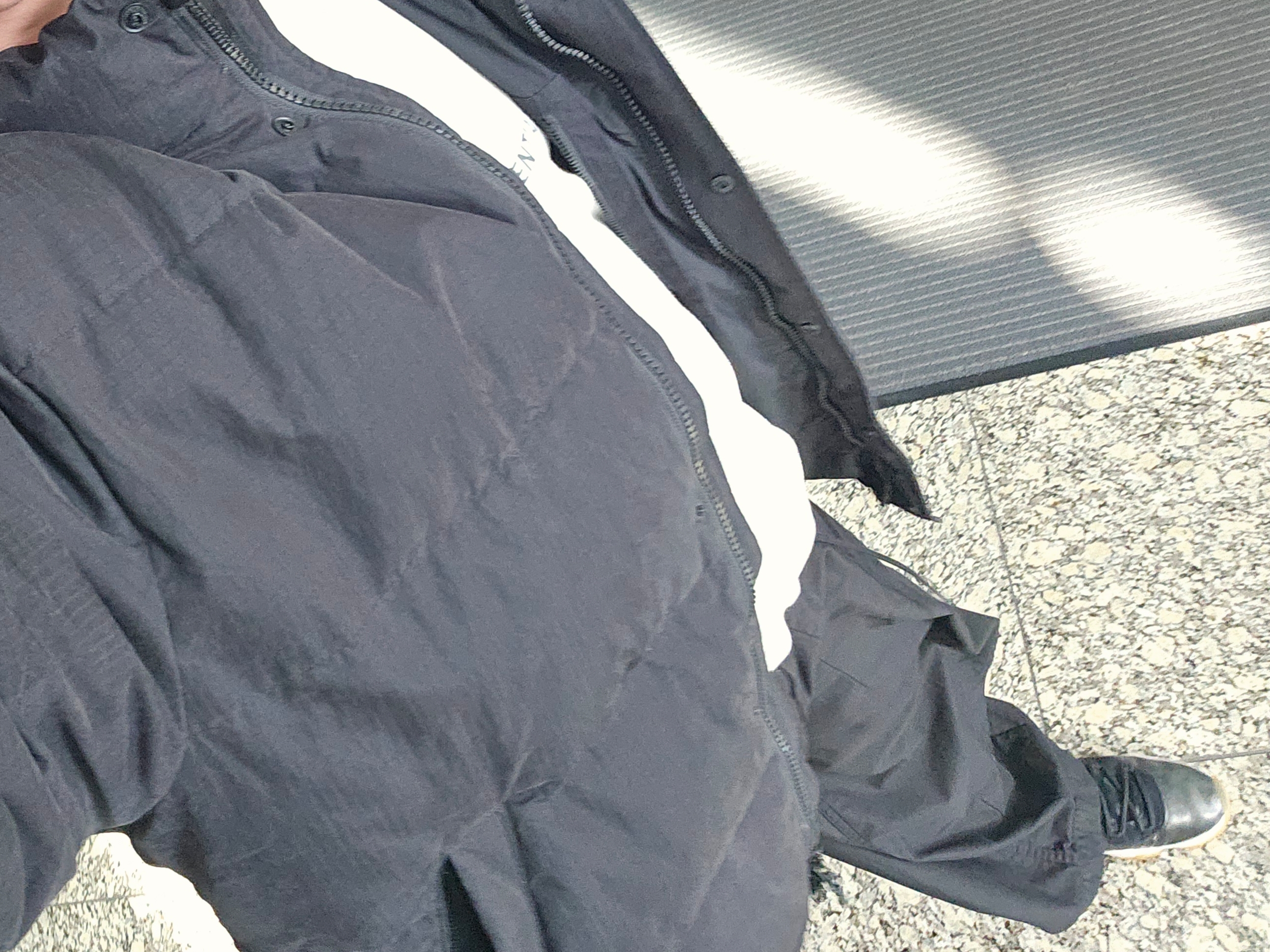 Jordan 11 Retro Low Barons, Stussy Ripstop Down Puffer Jacket Black 착용 스타일