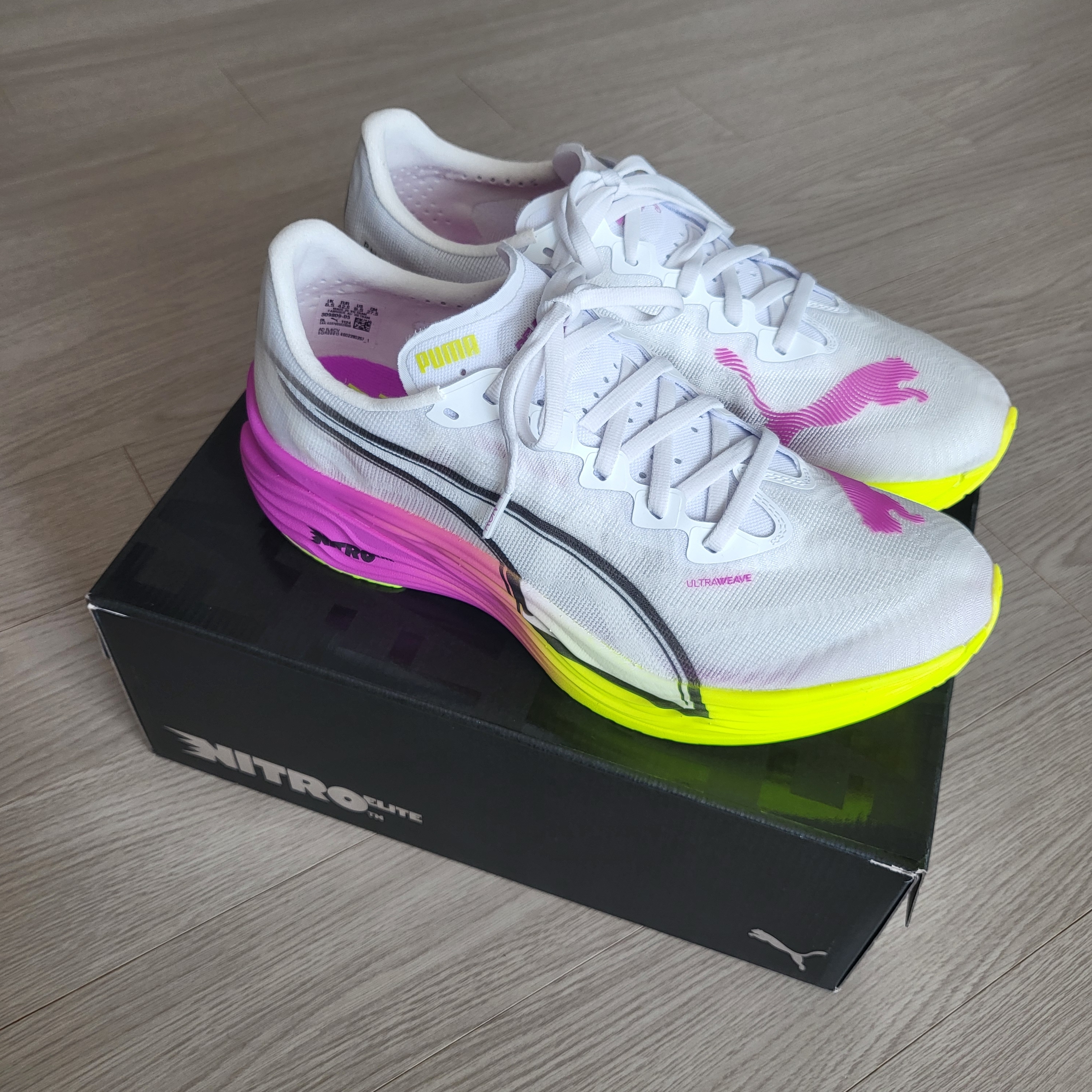 Puma Deviate Nitro Elite 3 White Pure Magenta 착용 스타일 - 1