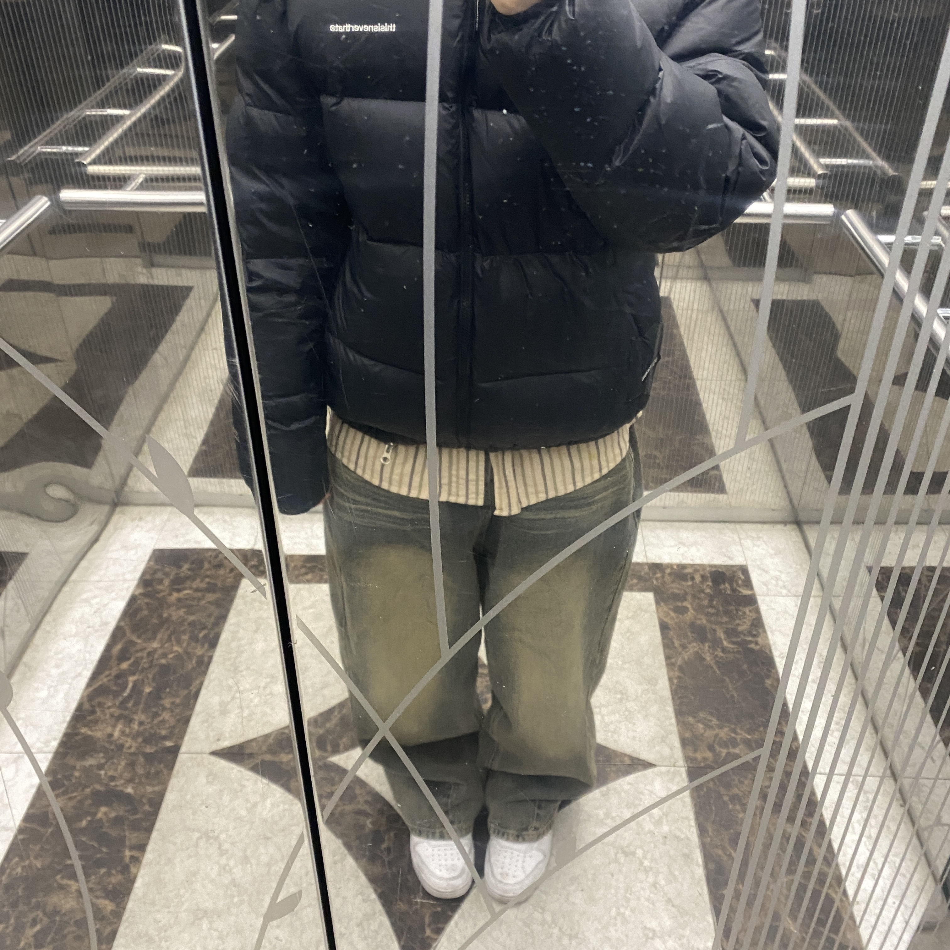 Thisisneverthat Pertex T Down Jacket Black 착용 스타일