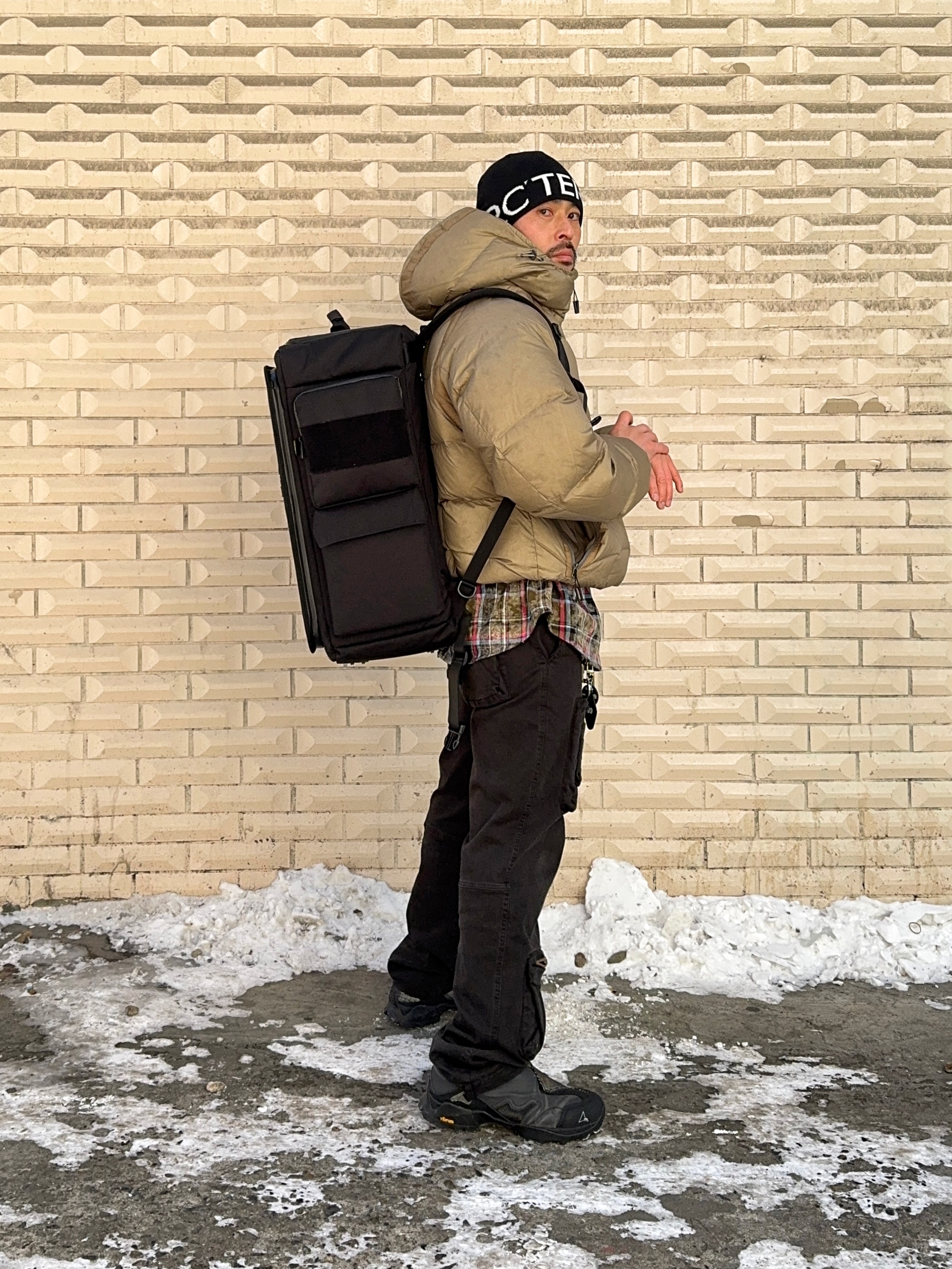 Arc'teryx Word Head Toque Orca, BORN TO WIN B1 Backpack Patch Ver Black 착용 스타일 - 5