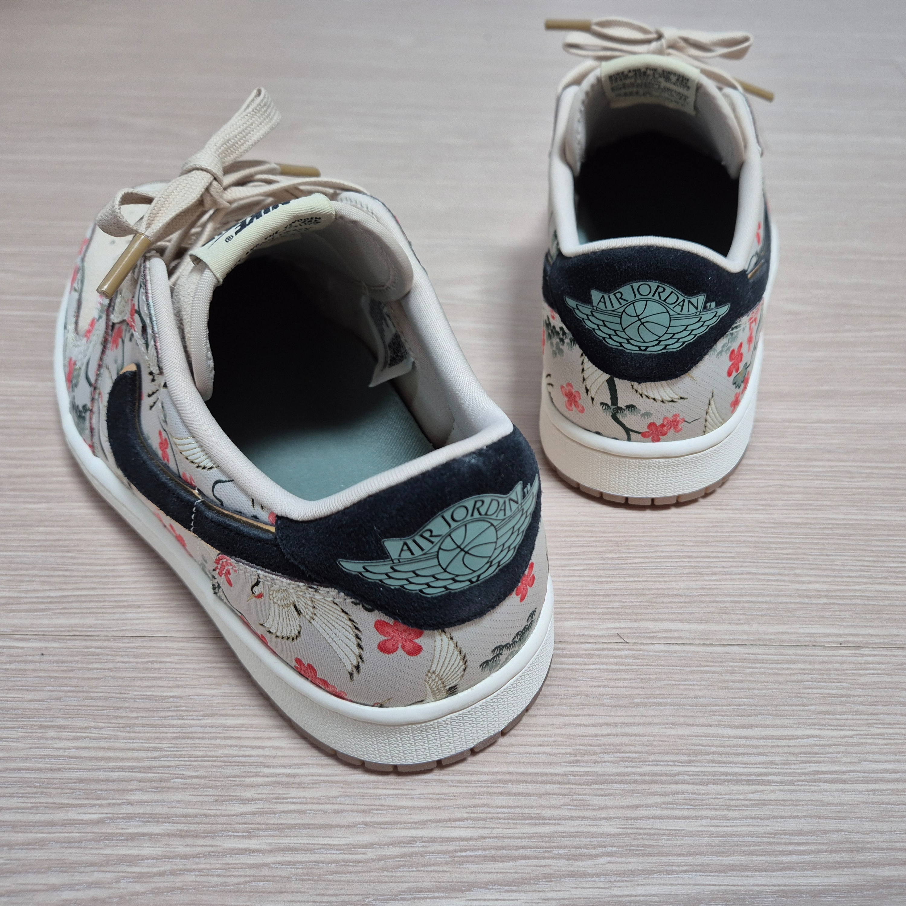 Jordan 1 Retro Low OG Rui Cranes 착용 스타일 - 2