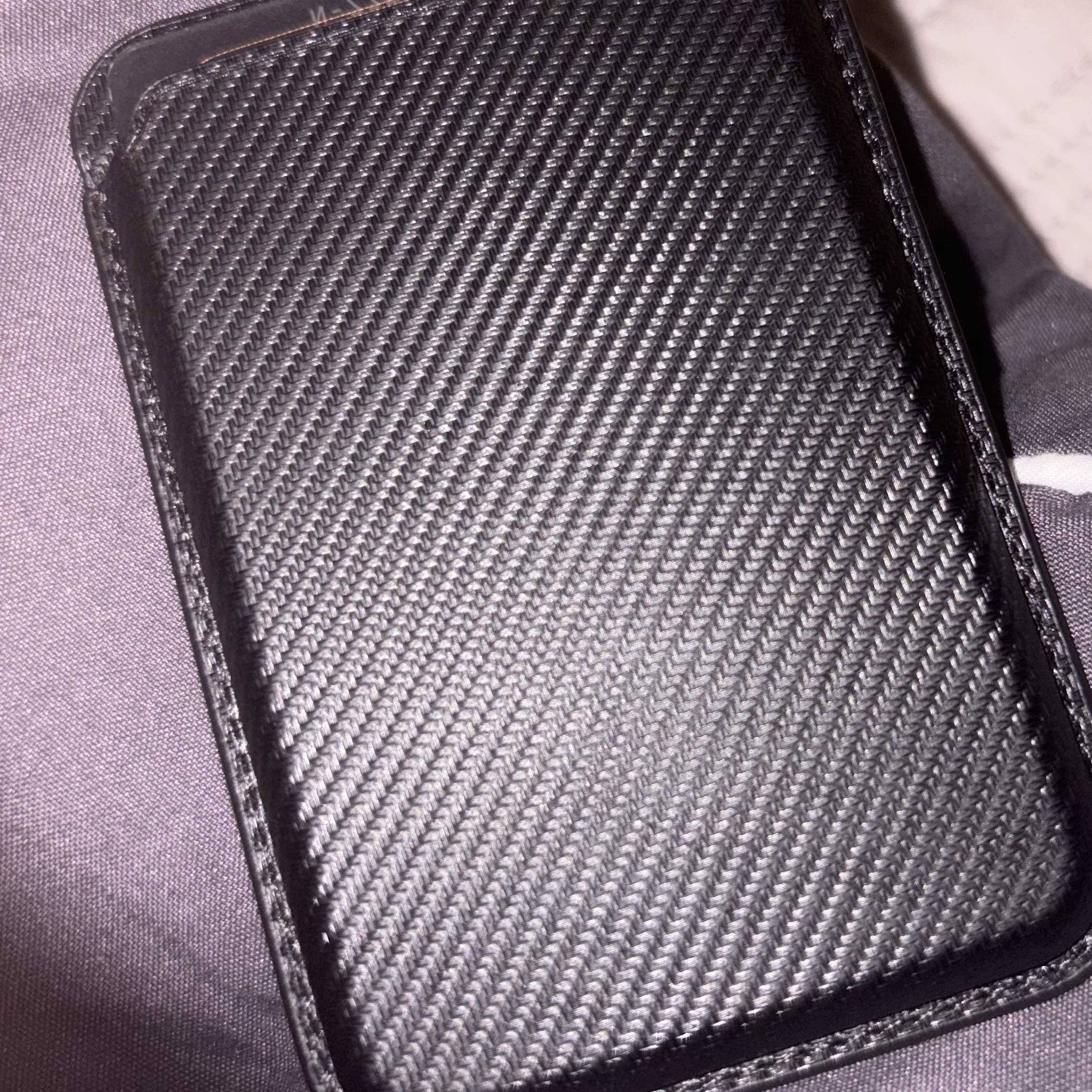 SINJIMORU MagSafe Vica Card Holder iPhone Vegan Leather Wallet Case Carbon Black 착용 스타일
