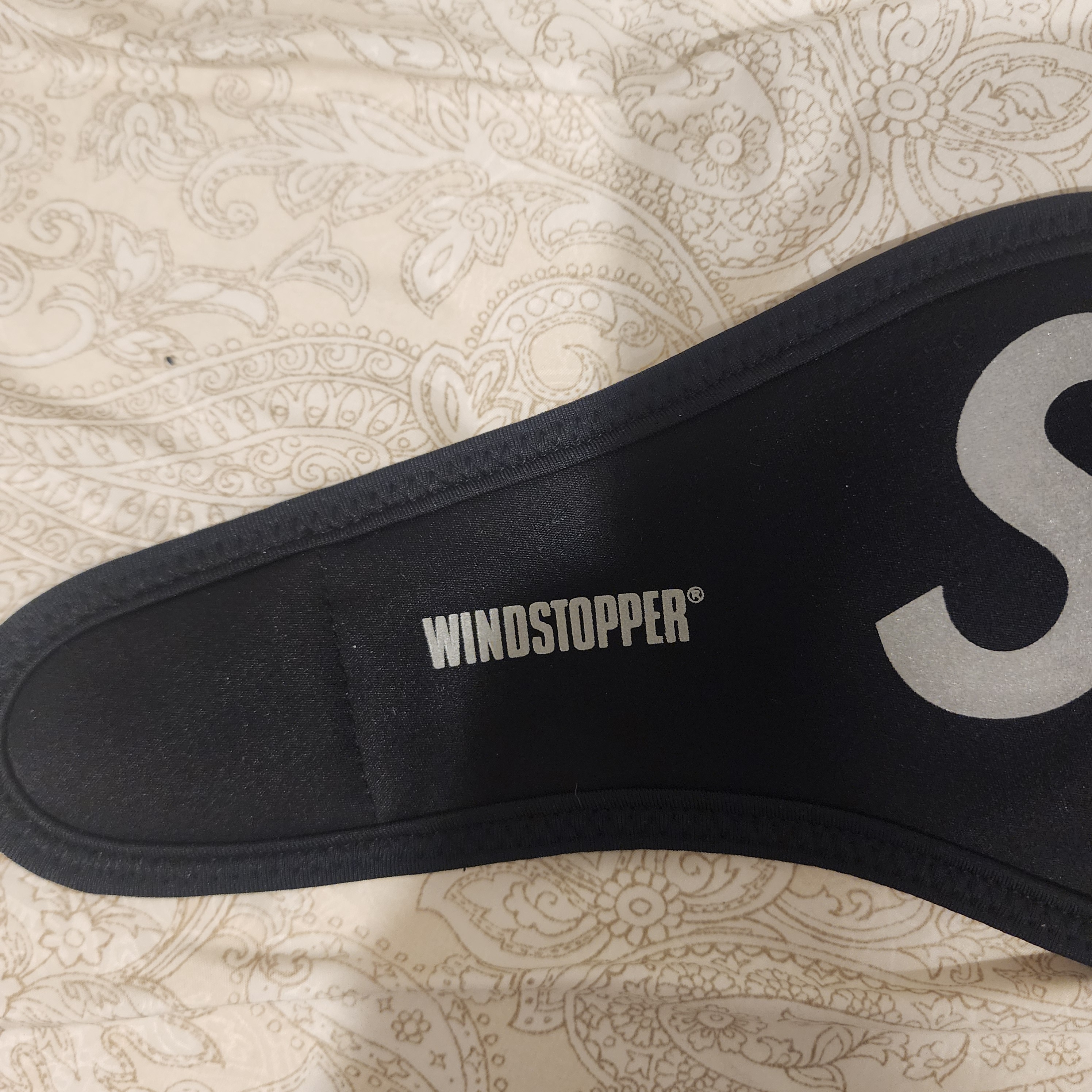 Supreme Windstopper Facemask Black - 24FW 착용 스타일 - 2