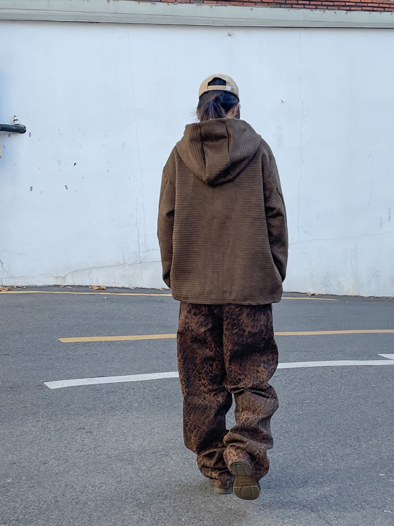 Hello Sunrise Washed OG Logo Ball Cap Camel Brown 착용 스타일 - 3
