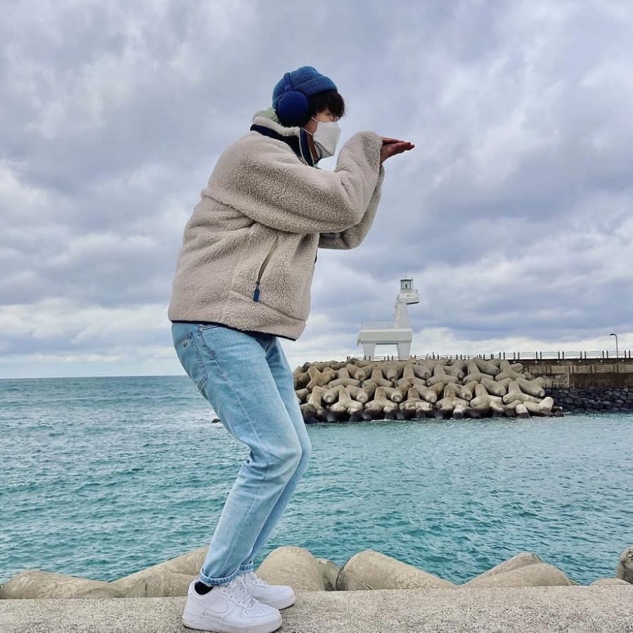 Patagonia Classic Retro-X Jacket Natural, Nike Air Force 1 '07 Low White 착용 스타일