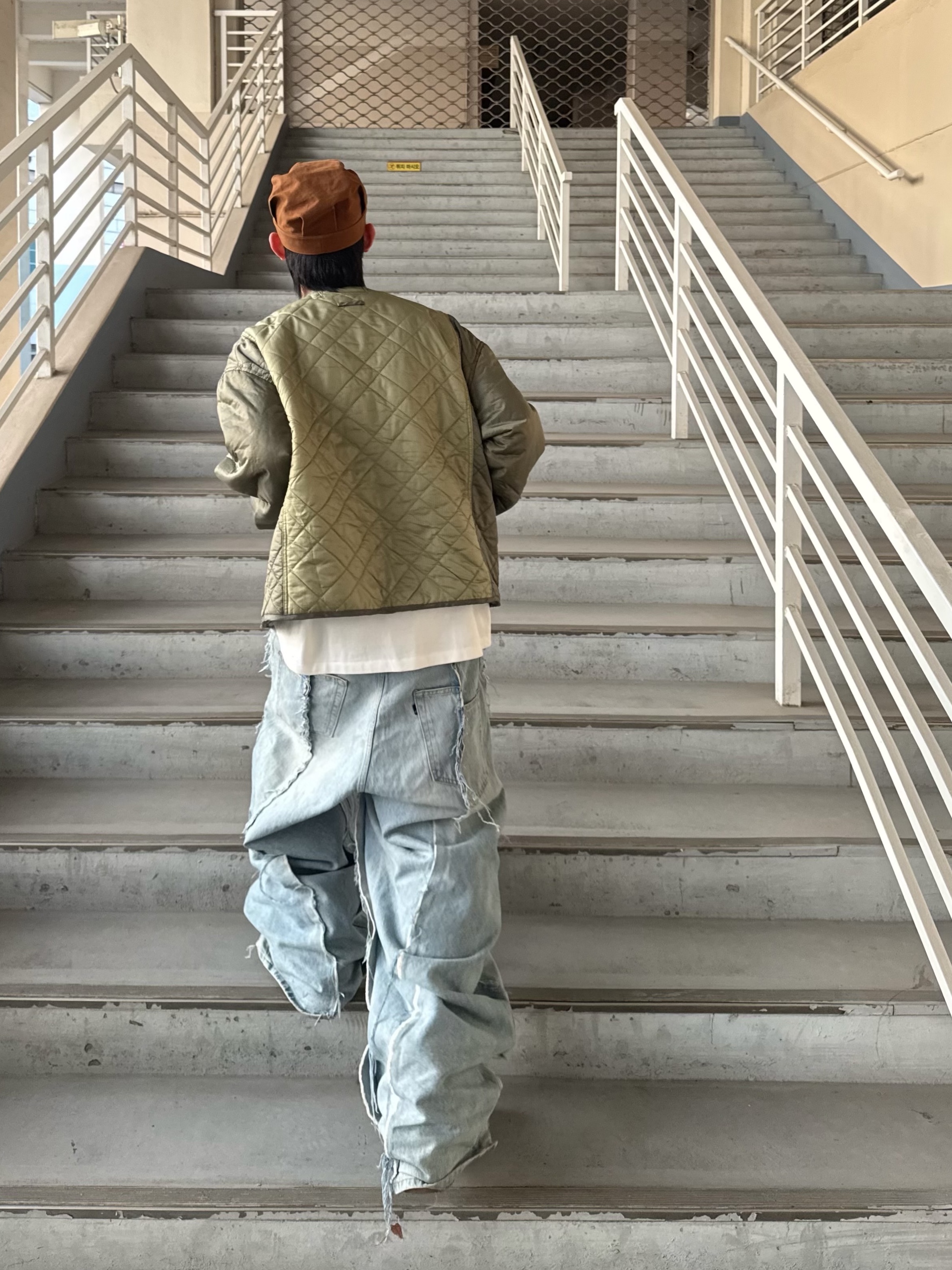 Human Made Duck Work Cap Brown, Stussy 8 Ball Studded Belt Raw Cowhide Hair 착용 스타일 - 4