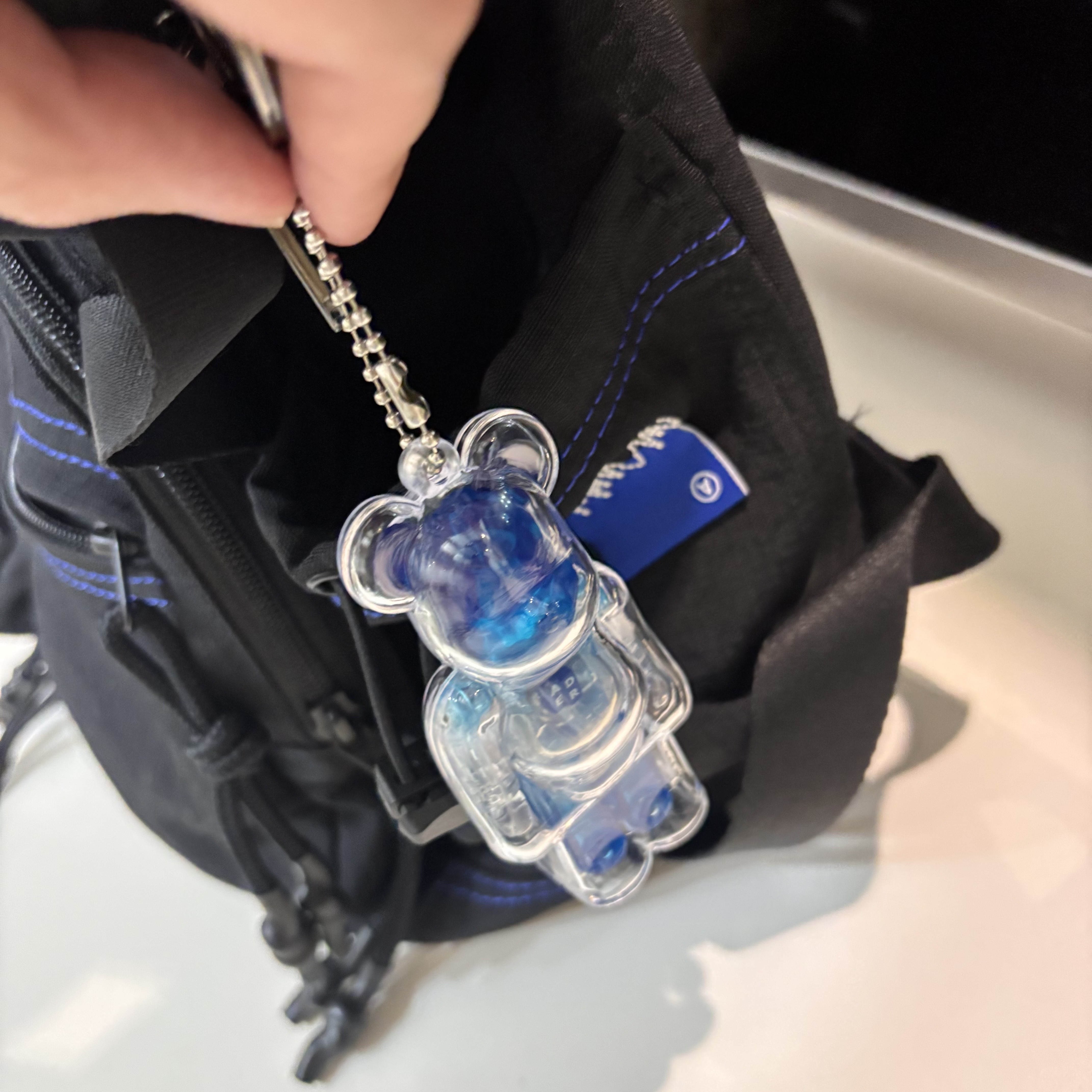 Bearbrick x Ader Error 100% 착용 스타일 - 2