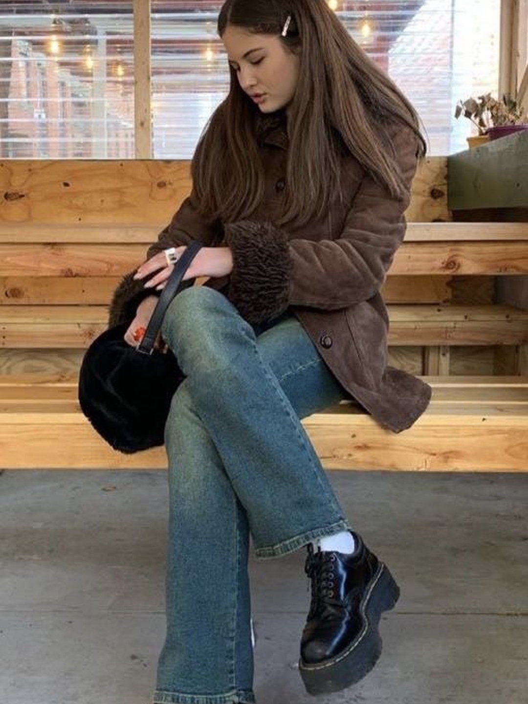Dr. Martens x Thisisneverthat 1460 Waxed Full Grain Brown, Dr. Martens 1461 Bex Black 착용 스타일 - 4