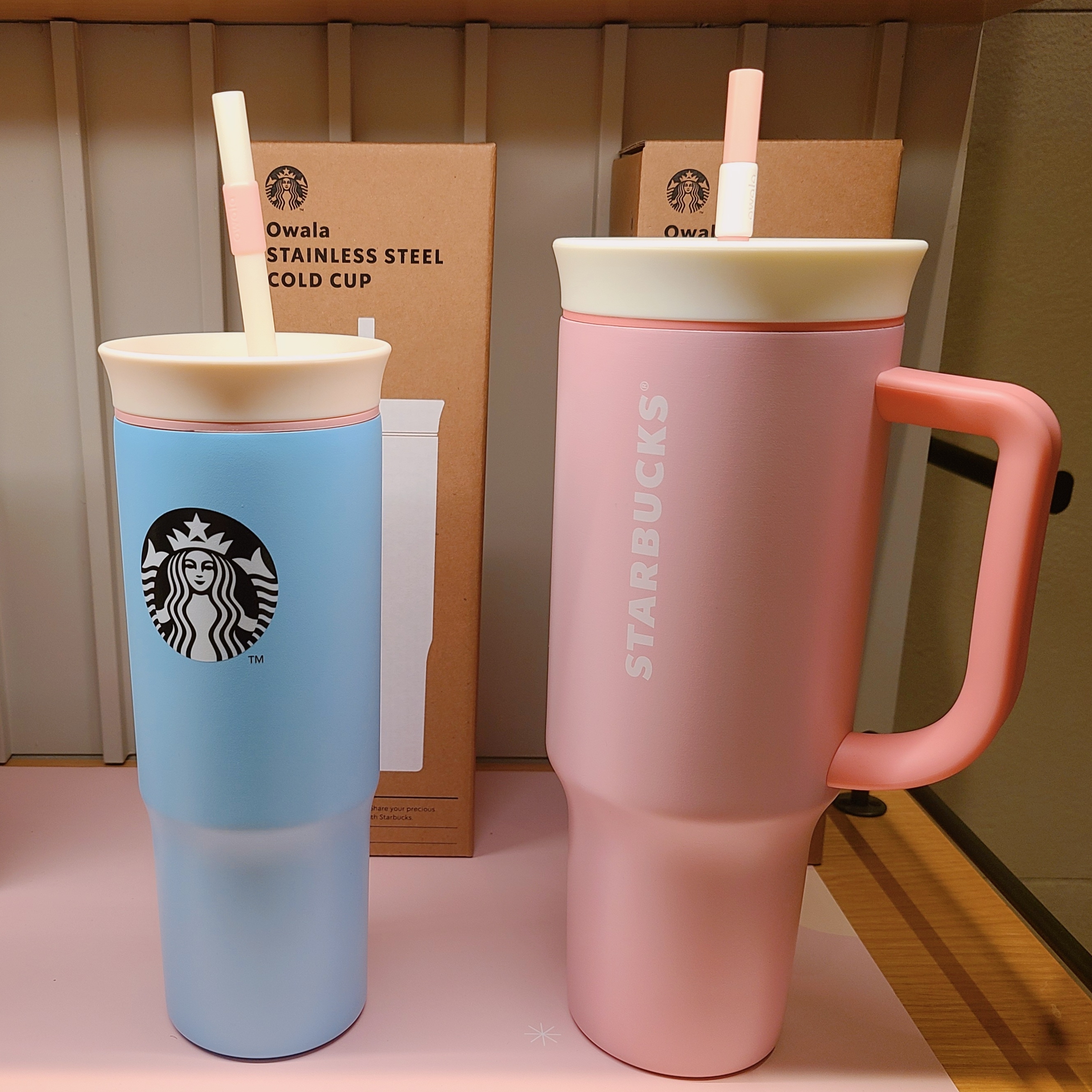 Bearbrick Series 48 Sealed Case 100% (24 Blind Boxes), Starbucks SS Sweetie Cream Hobby Cold Cup 355ml 착용 스타일 - 9