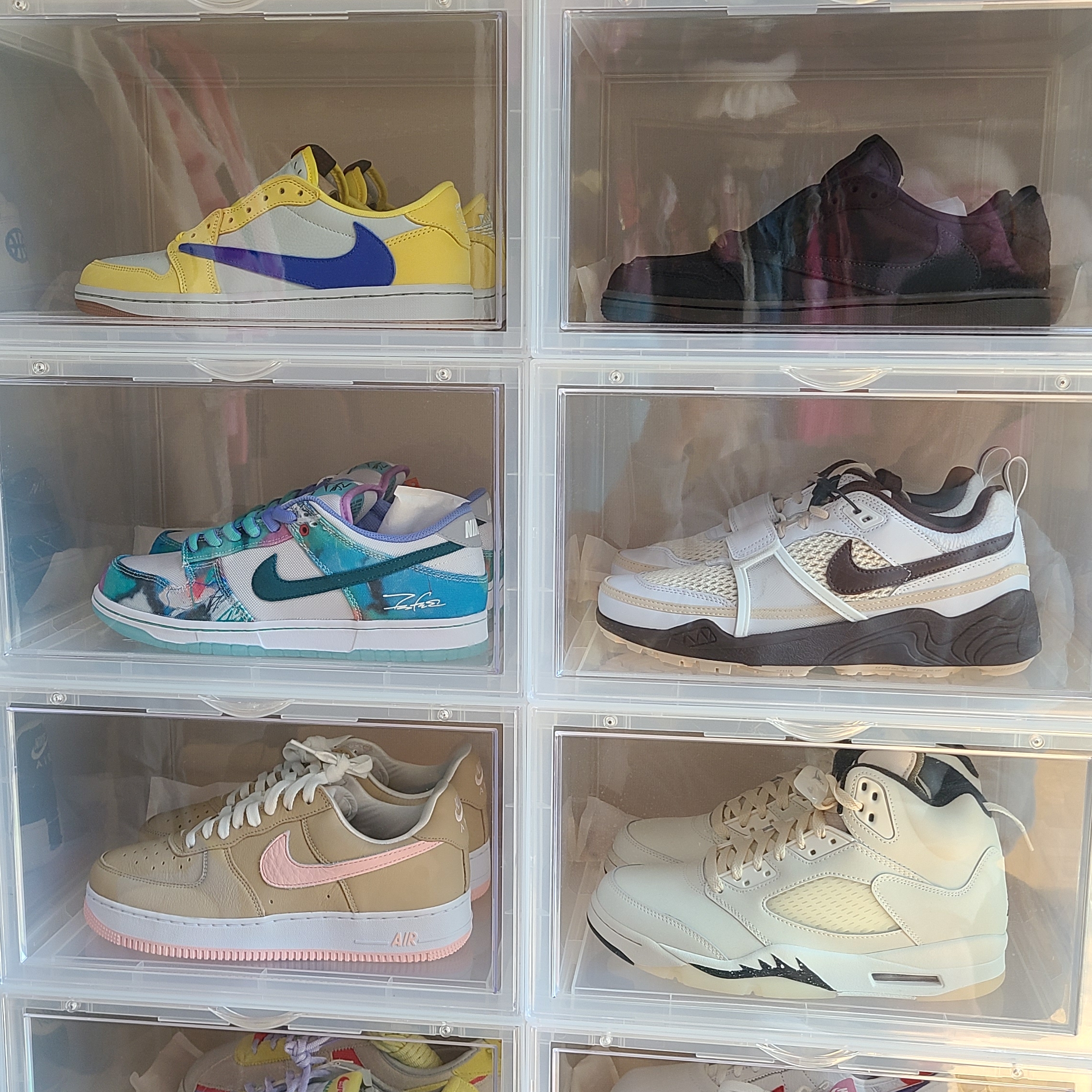 Nike x Travis Scott Zoom Field Jaxx White and Light Chocolate 착용 스타일 - 4