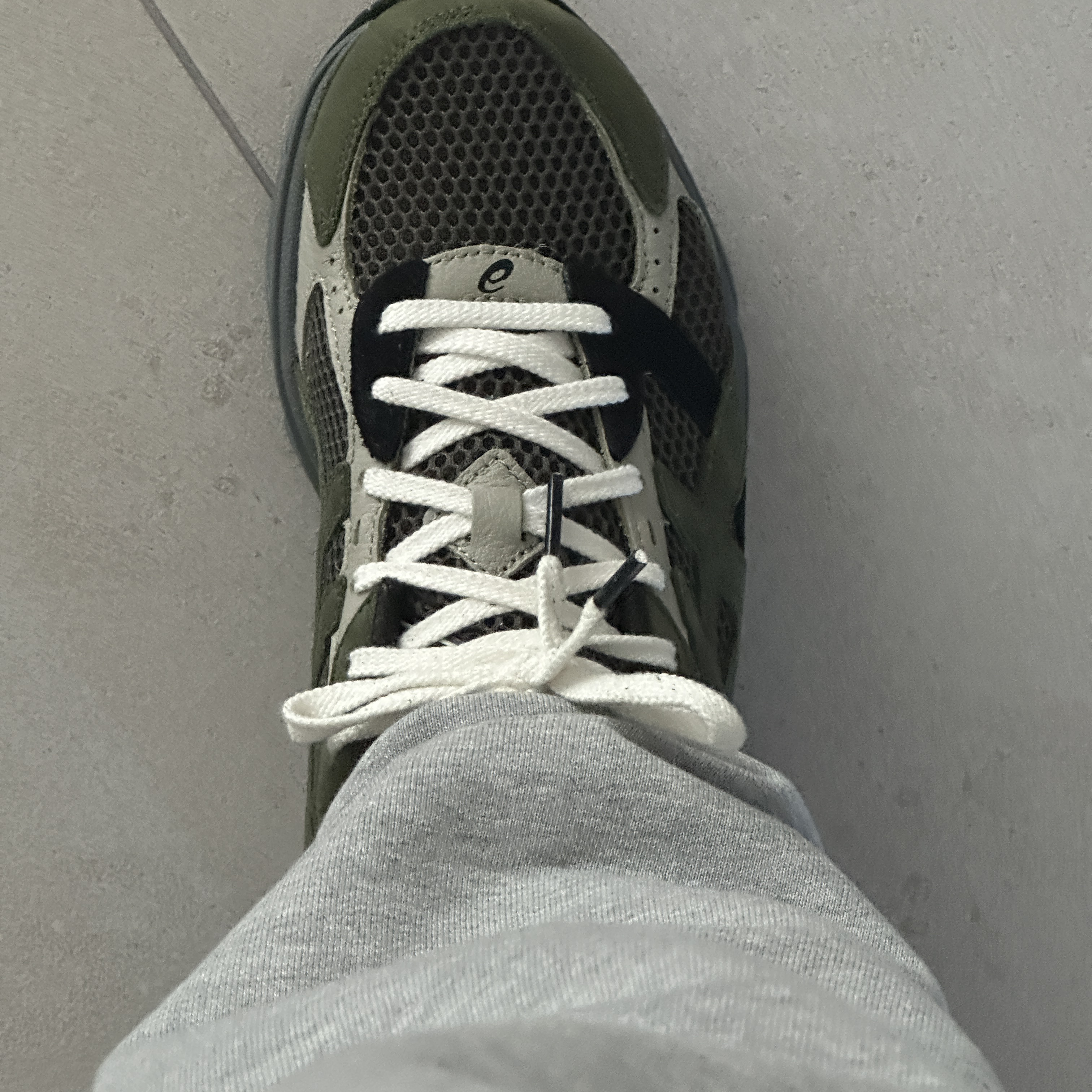Asics Gel-1130 SMU Olive Canvas Smog Green 착용 스타일