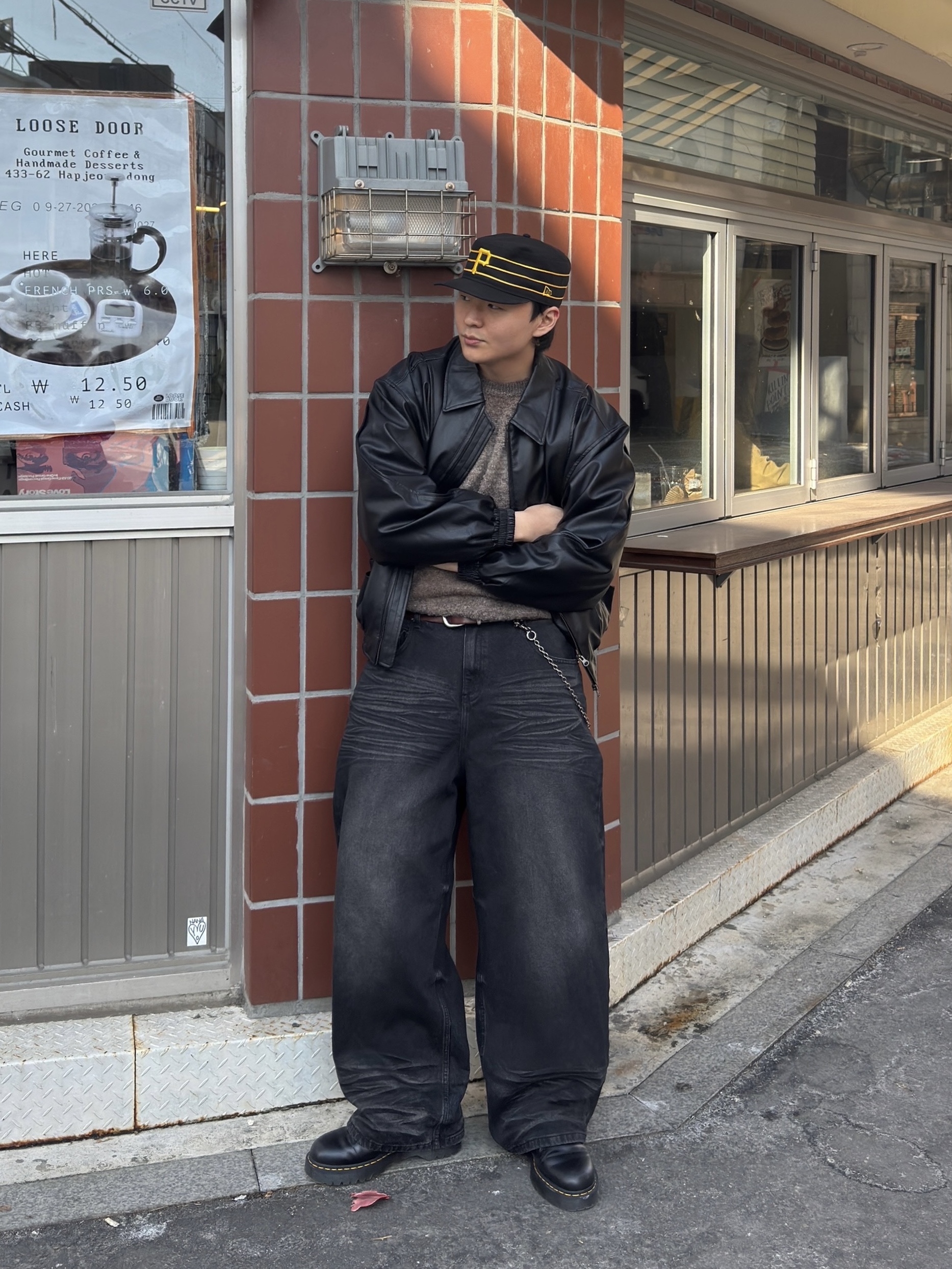 Dr. Martens 1461 Bex Black 착용 스타일 - 7