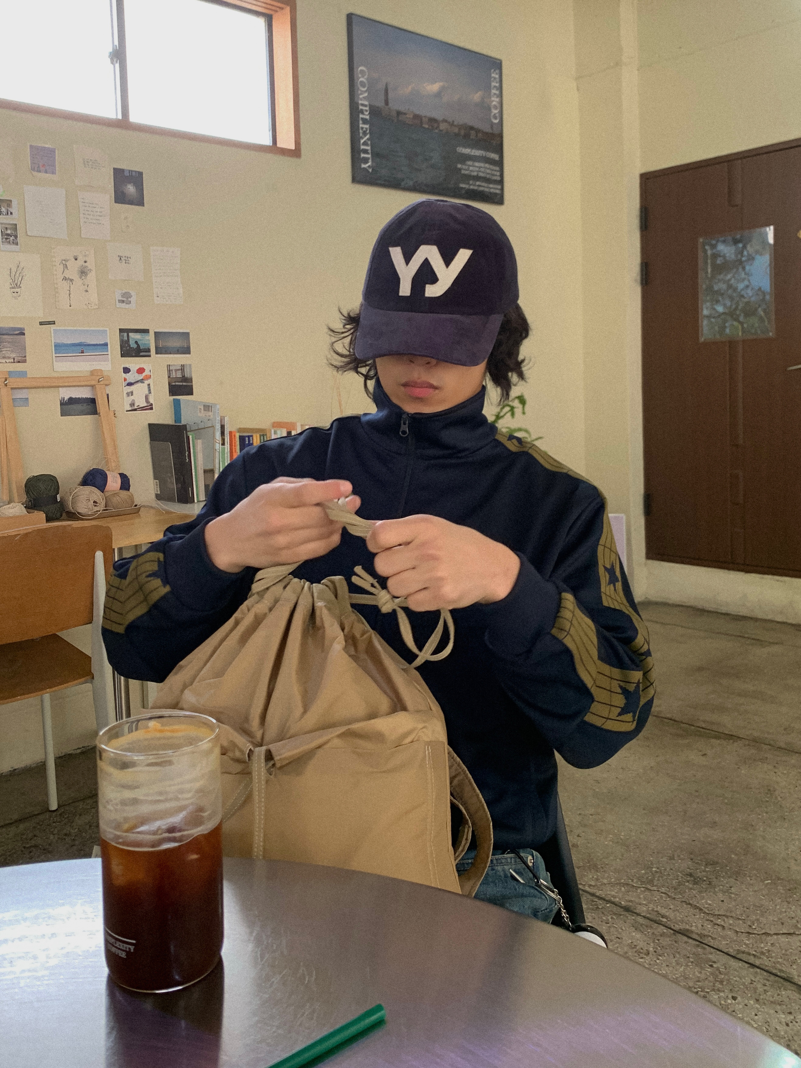 Open Yy Velvet Ball Cap Navy 착용 스타일 - 4