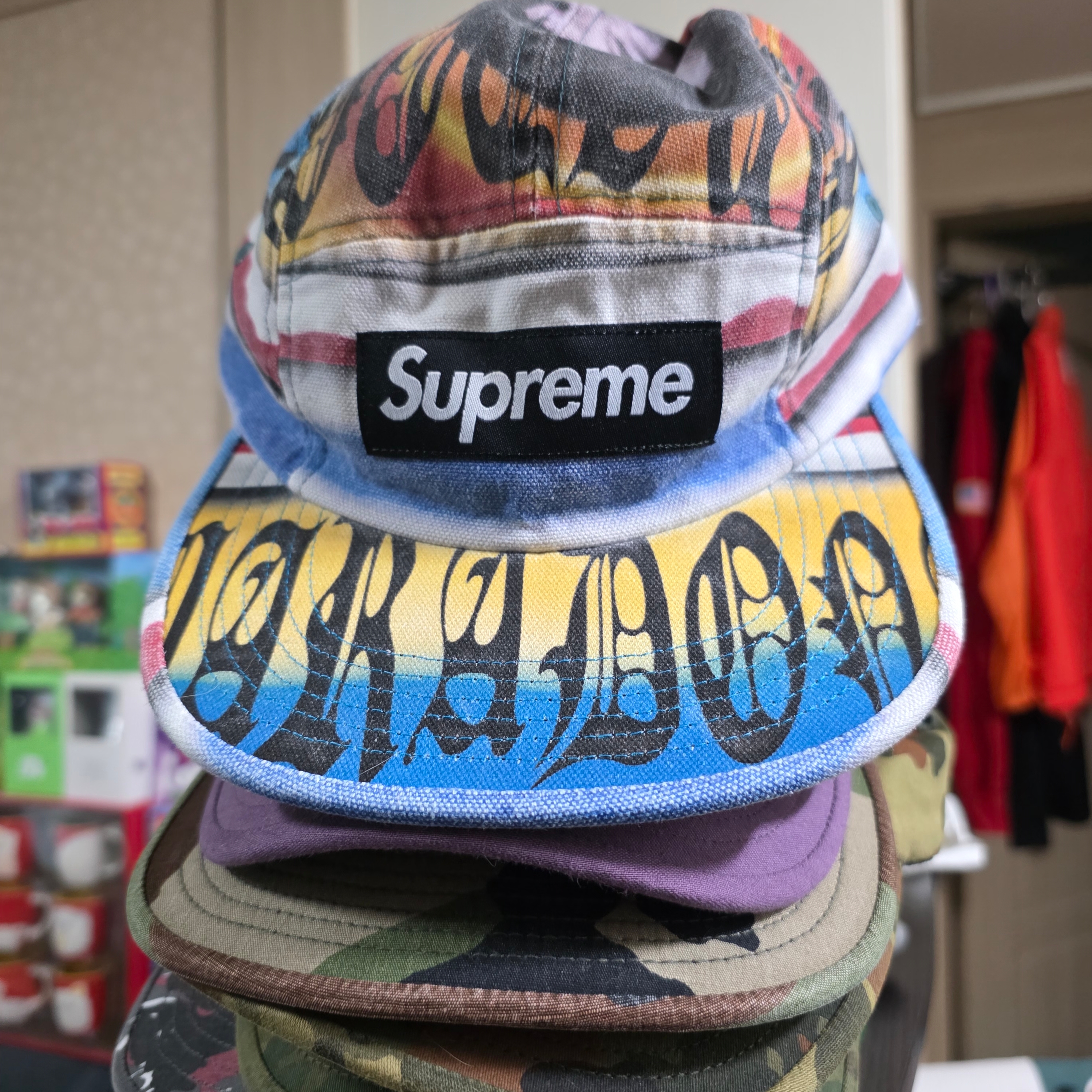 Supreme Maradona Camp Cap Multicolor - 24SS 착용 스타일