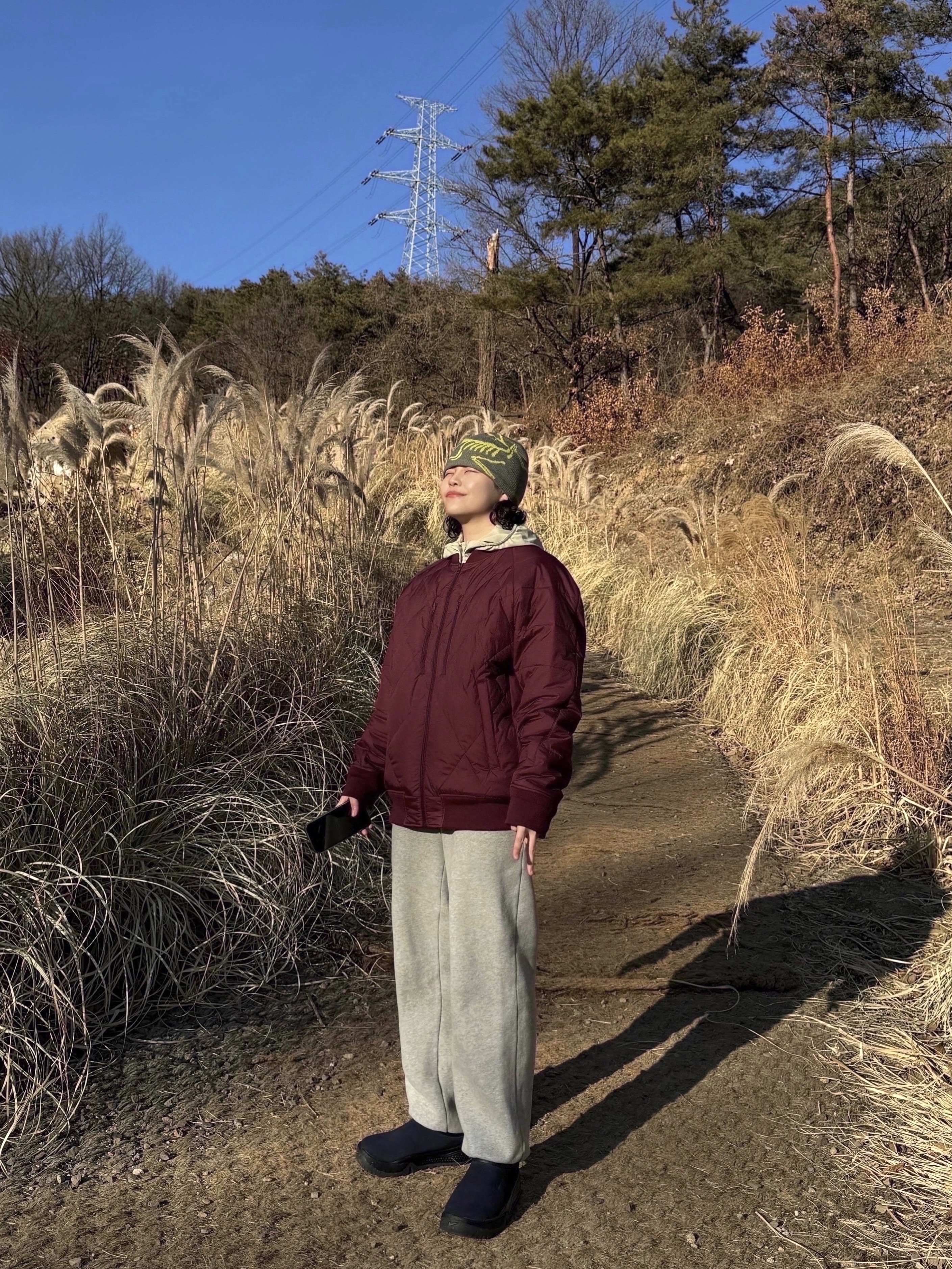 Arc'teryx Bird Head Toque Forage, Nike ACG Rufus Dark Obsidian Black 착용 스타일