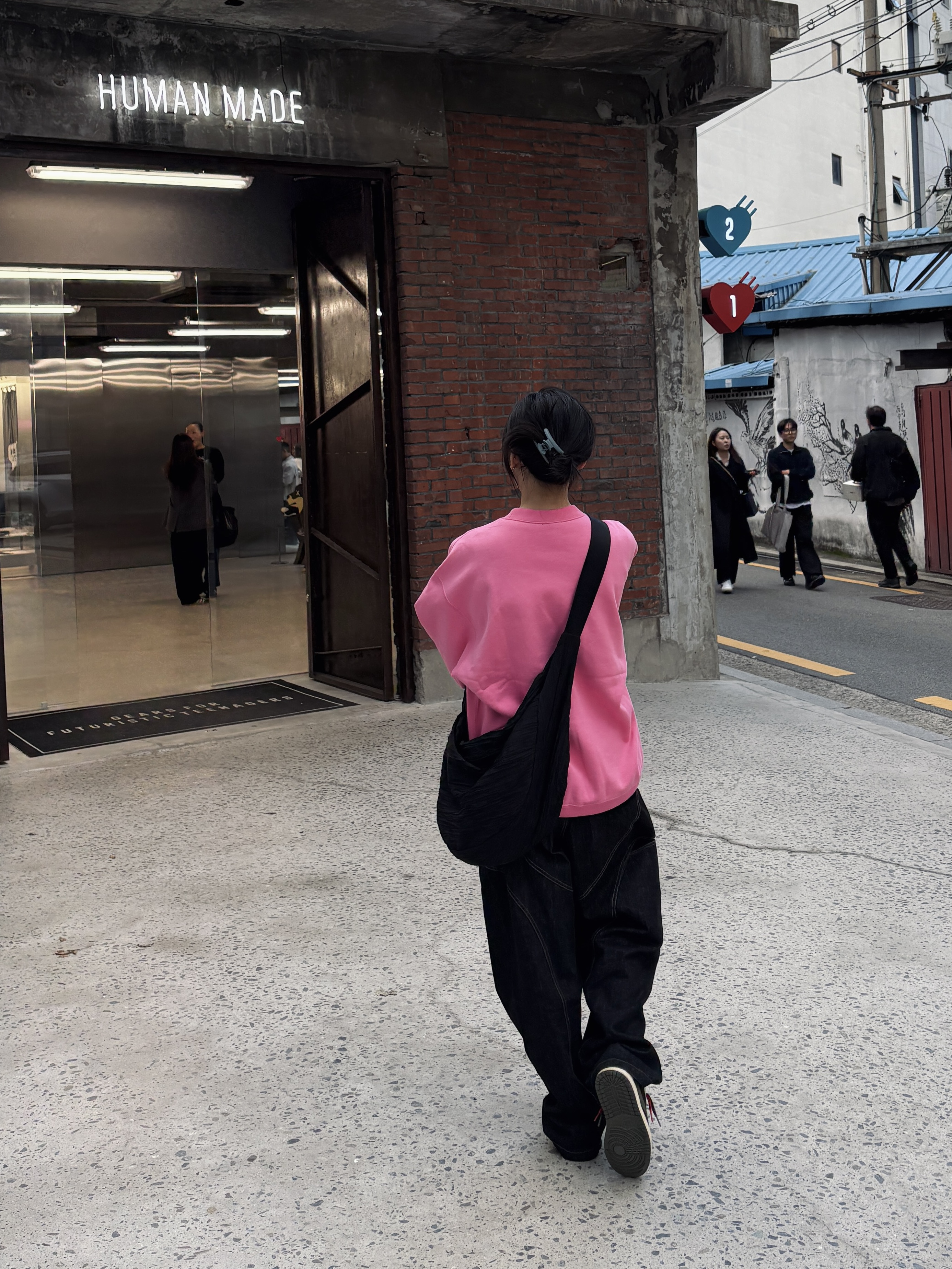 Nike x Stussy NRG Washed Fleece Crewneck Lotus PInk, (W) Jordan 1 x Travis Scott Retro Low OG SP Medium Olive ์ฐฉ์ฉ ์คํ์ผ - 2