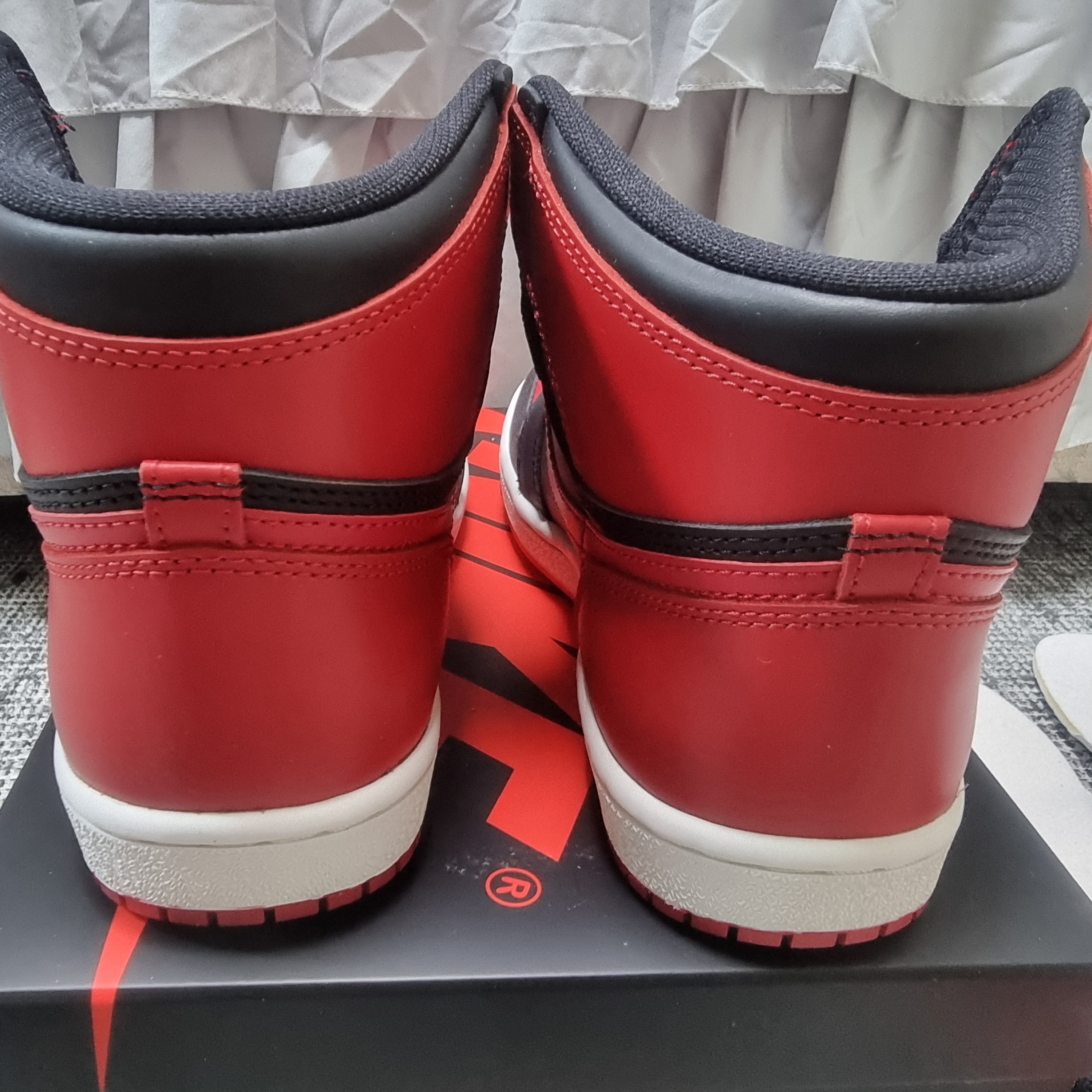 Jordan 1 High 85 Bred 착용 스타일 - 8