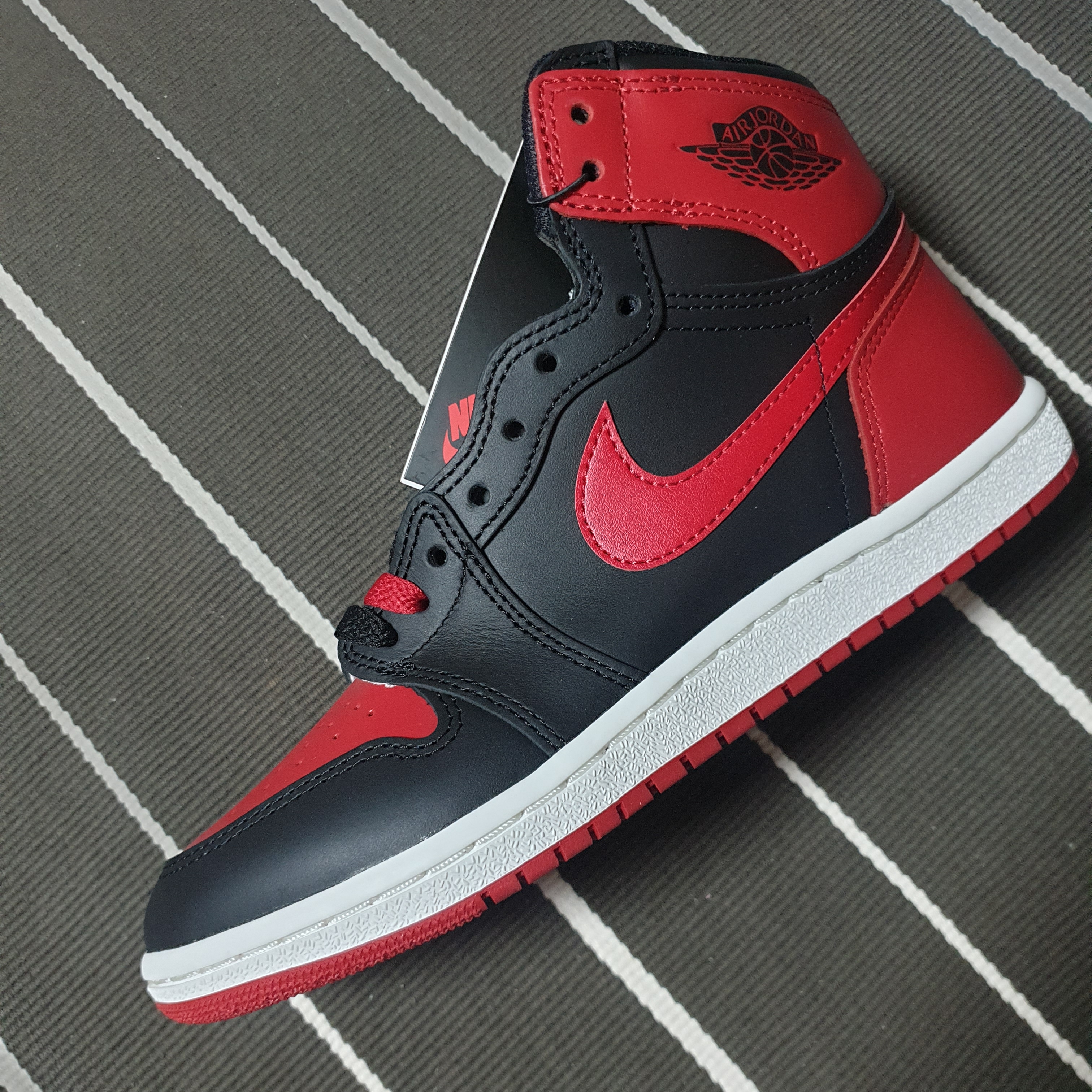 Jordan 1 High 85 Bred 착용 스타일