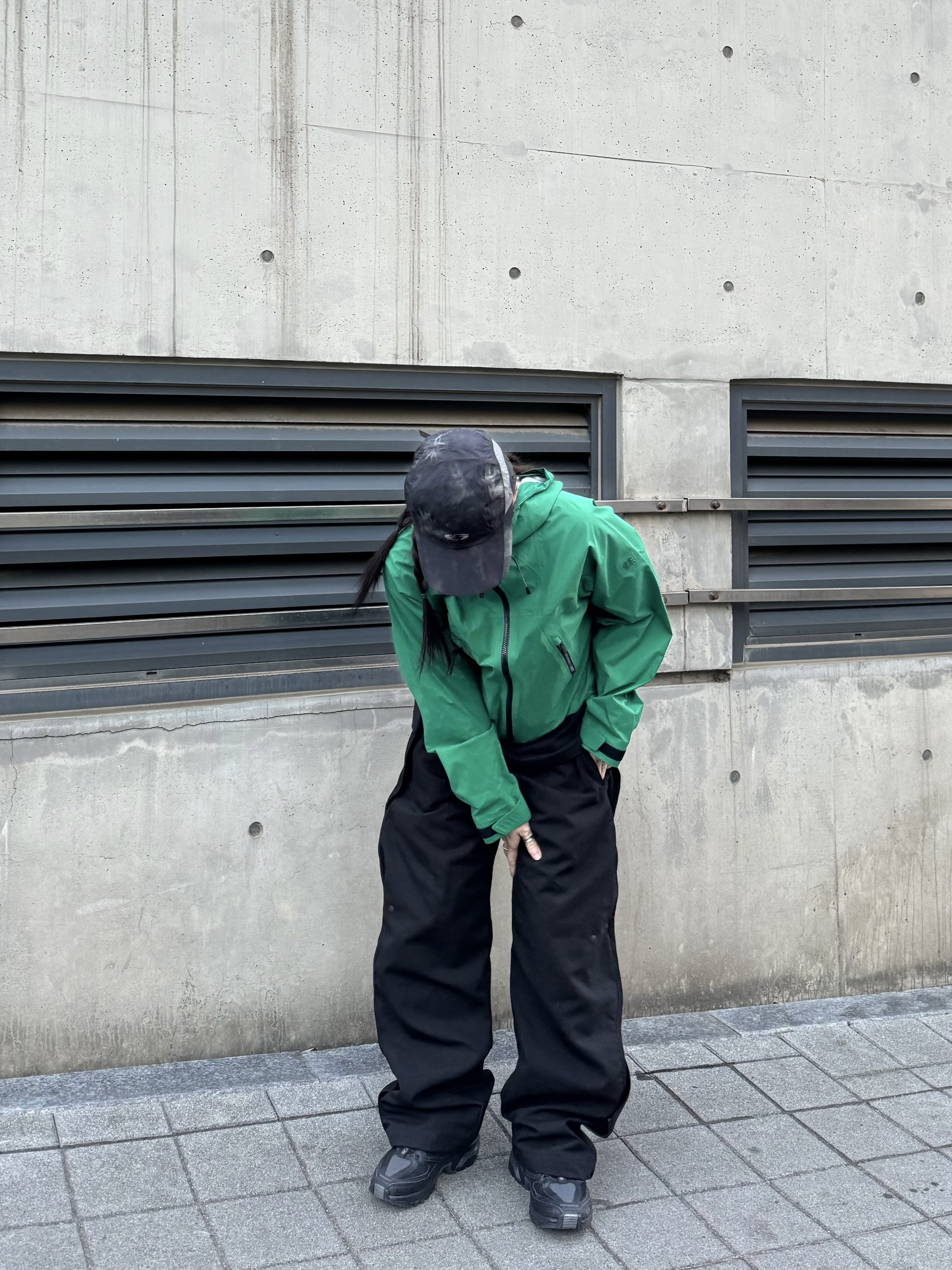 Sansan Gear Wave Pants Black - 22FW, Salomon ACS Pro ADV Triple Black 착용 스타일 - 6