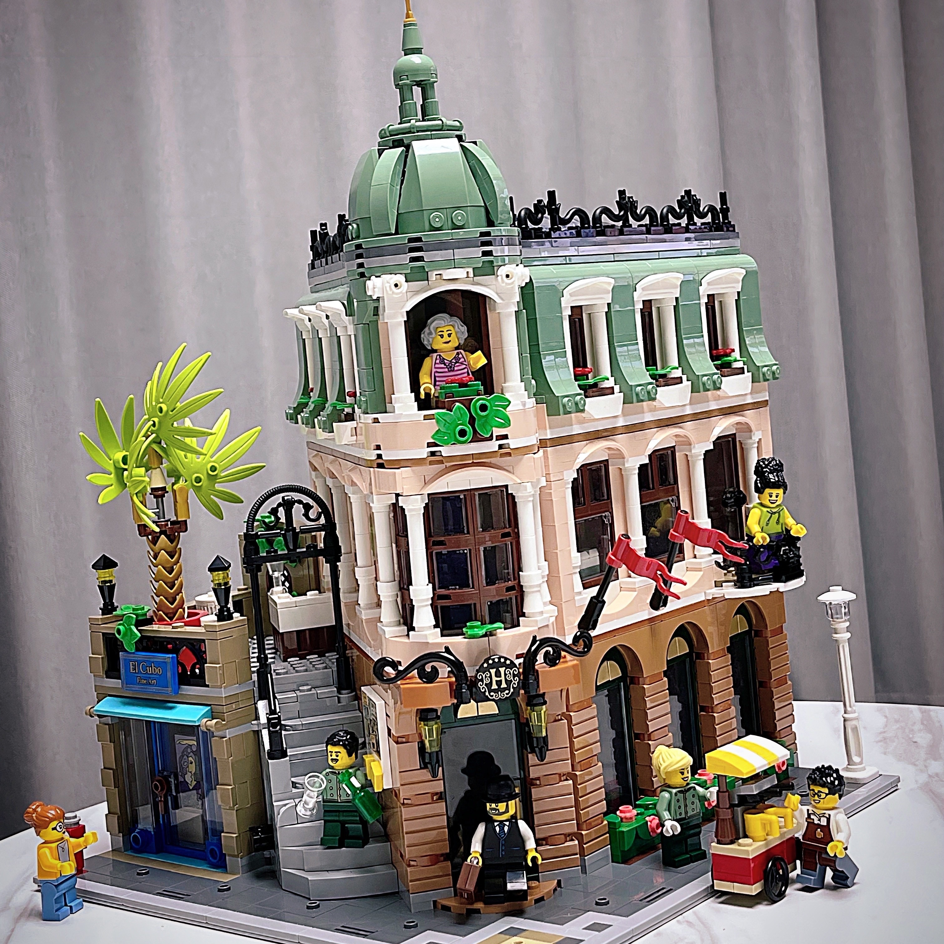 Lego Boutique Hotel 착용 스타일 - 1