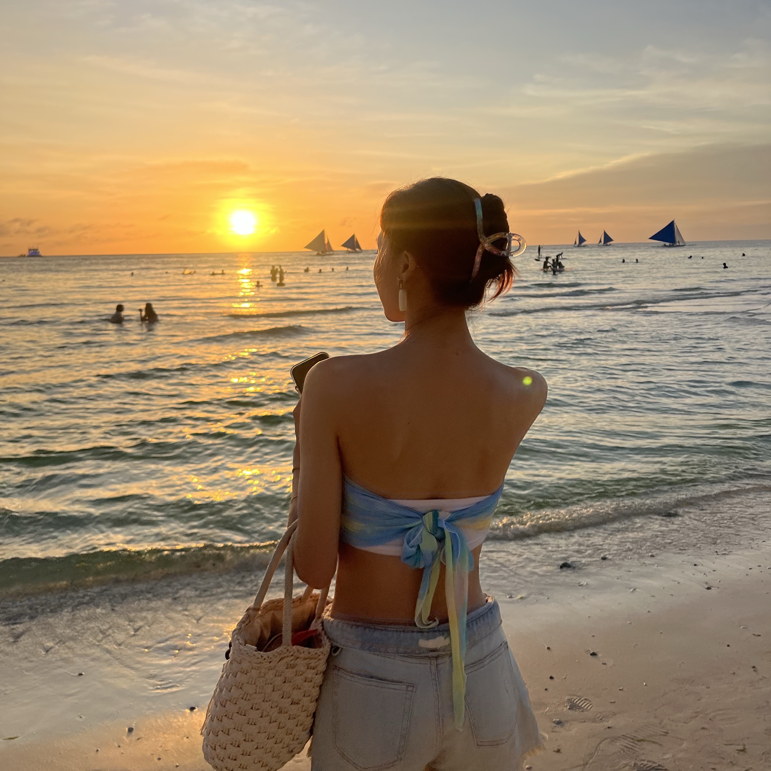 (W) FITFLOP The Skinny II Back Strap Sandals Camel 착용 스타일 - 7