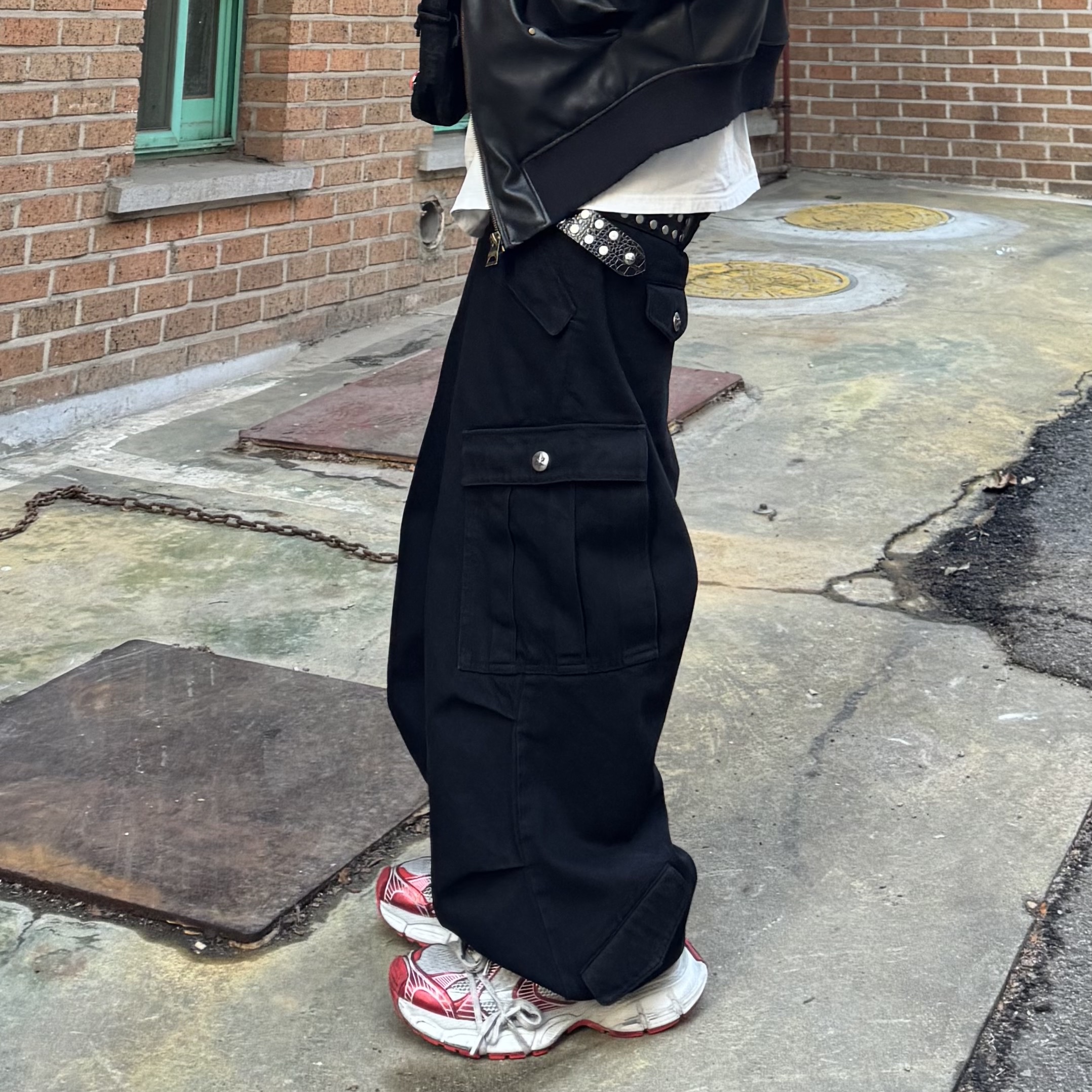 Balenciaga 3XL Sneakers Light Beige, Balenciaga 3XL Sneakers Black White 착용 스타일