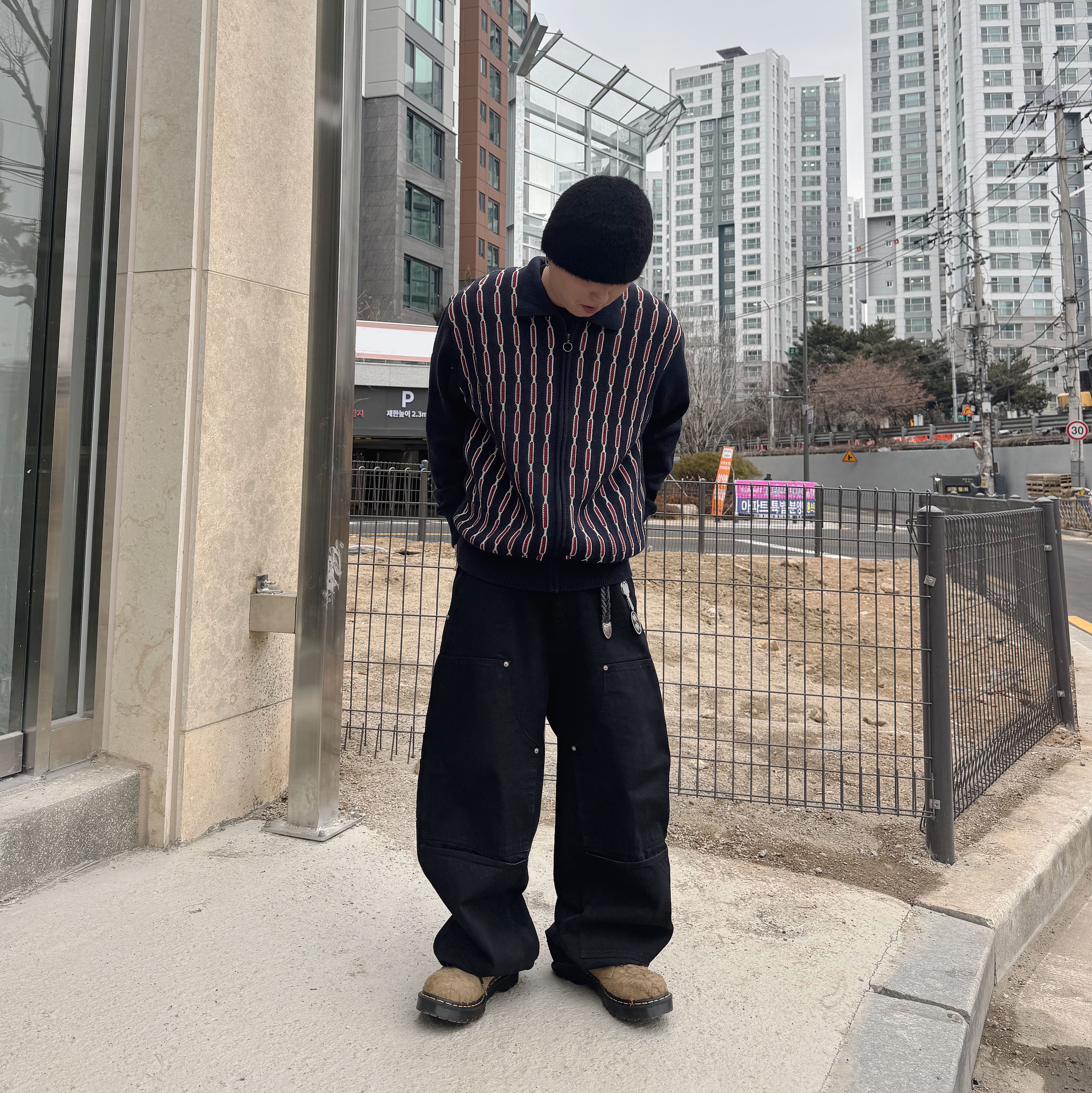 Palace Saints Varsity Jacket Navy - 24SS, Palace Saints Varsity Jacket Black - 24SS 착용 스타일 - 6