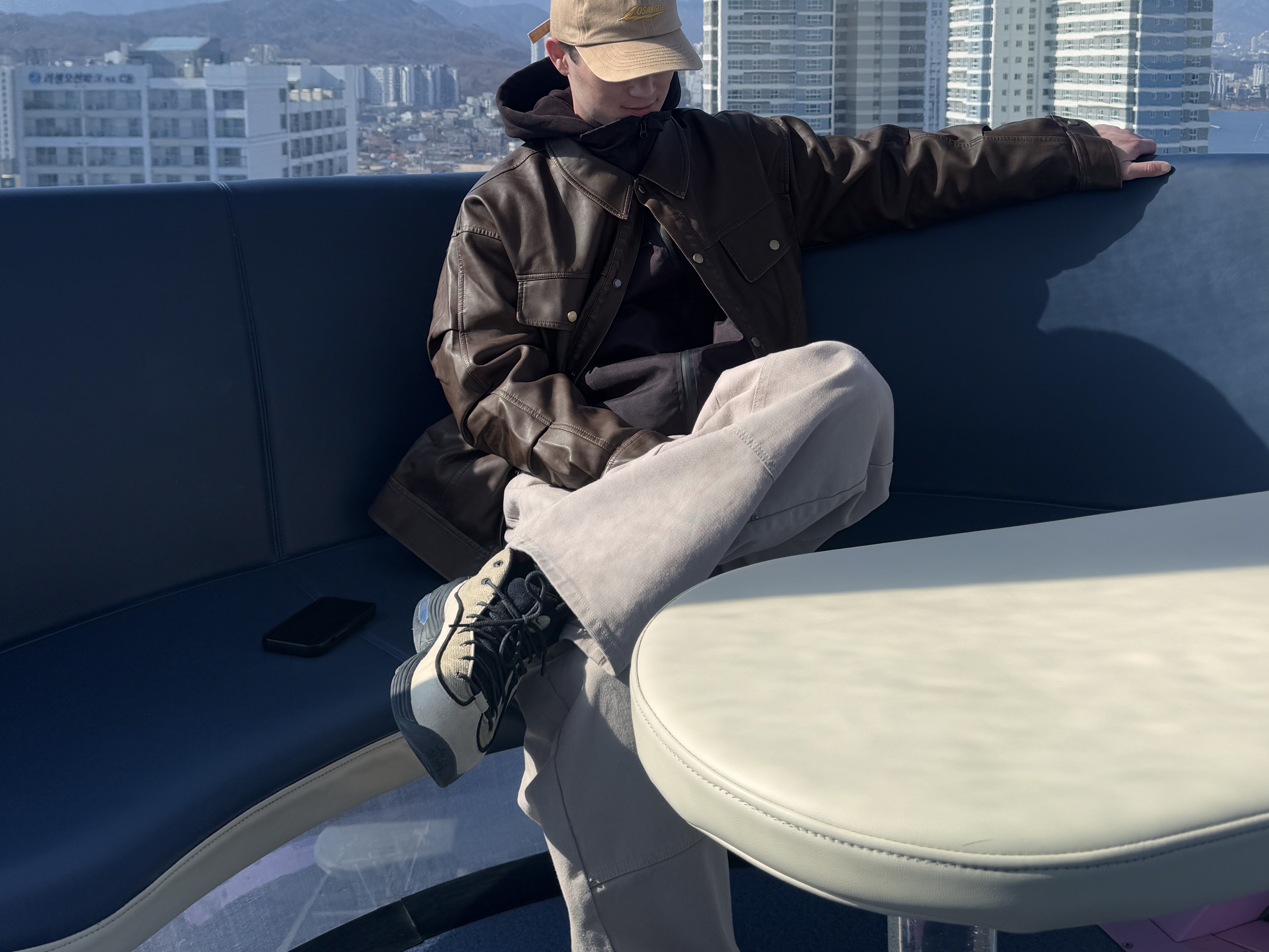 Nike x Stussy Air Penny II Rattan and Limestone, Stussy Basic Stussy Hoodie Black 착용 스타일 - 2