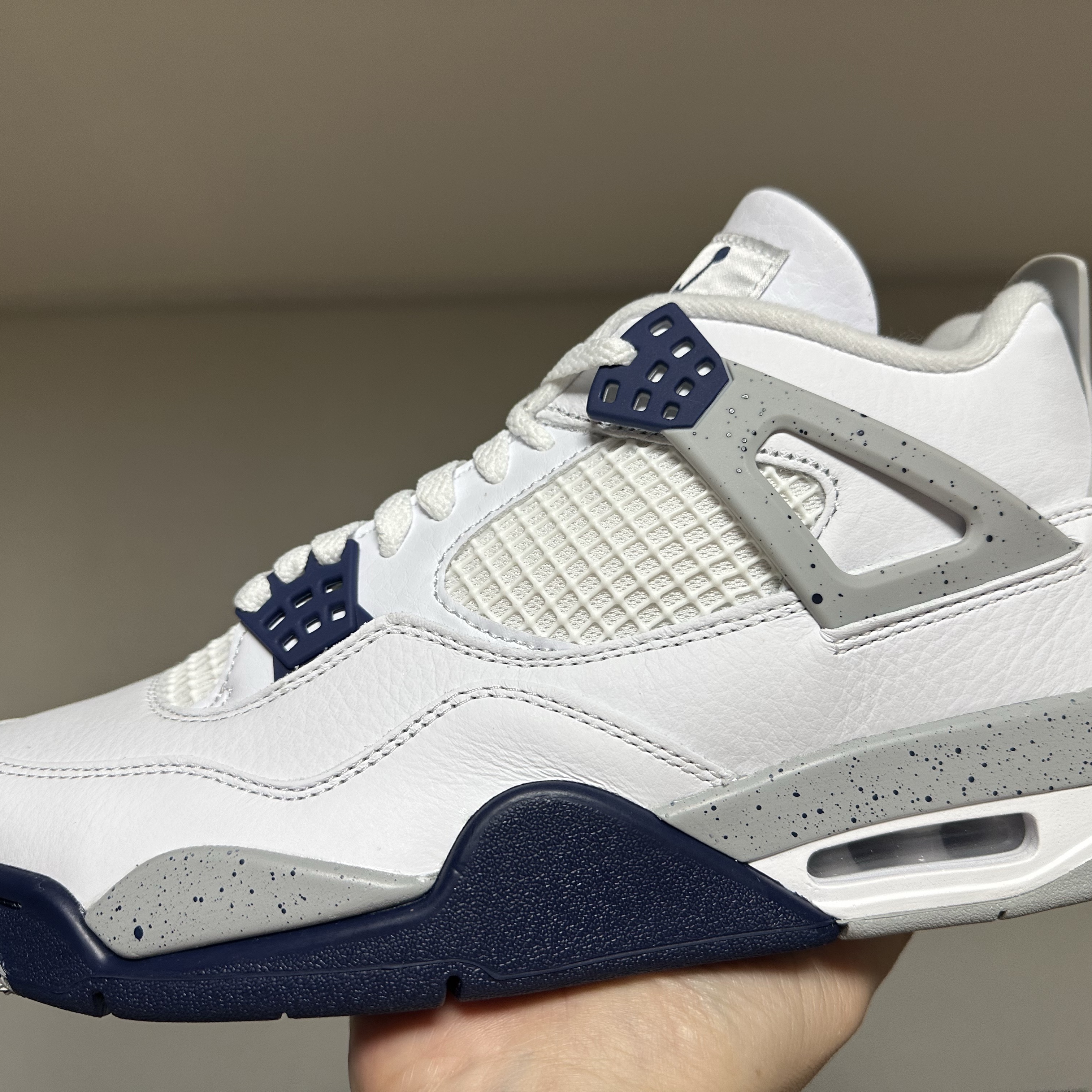Jordan 4 Retro Midnight Navy 착용 스타일 - 5