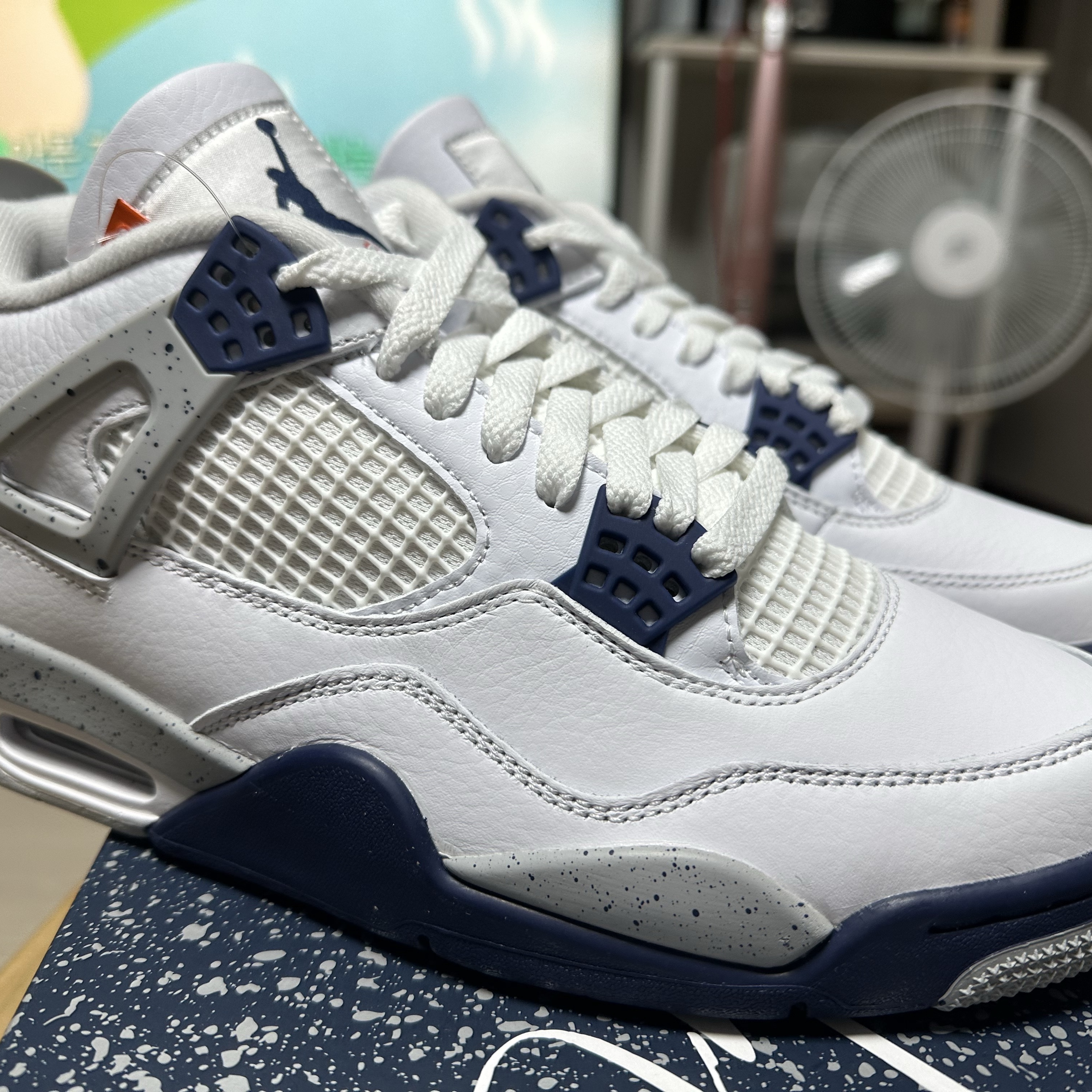 Jordan 4 Retro Midnight Navy 착용 스타일 - 4
