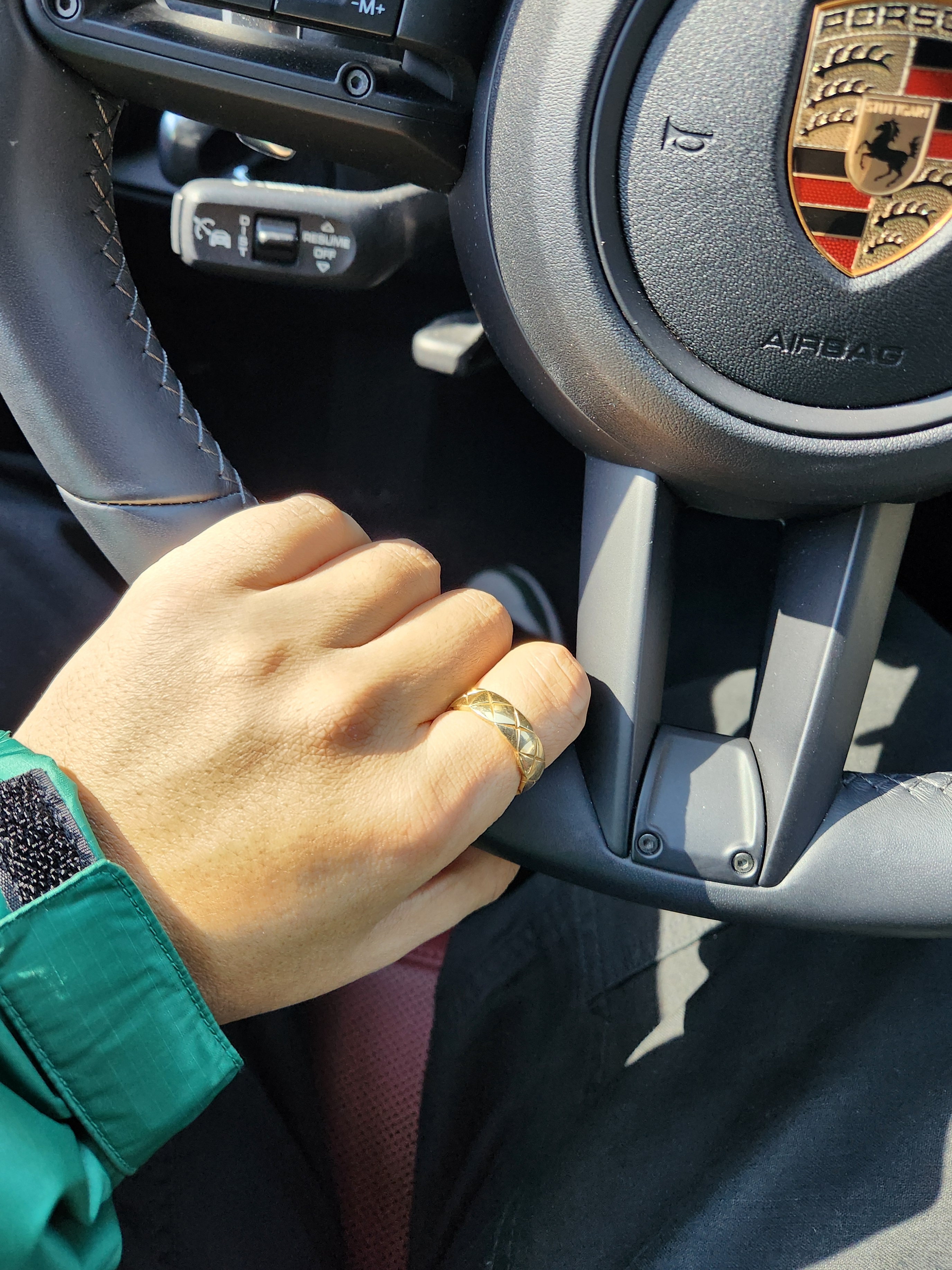Chanel Coco Crush Ring Quilted Motif Small & 18K Beige Gold, Supreme x The North Face Nuptse Jacket Green - 24FW 착용 스타일