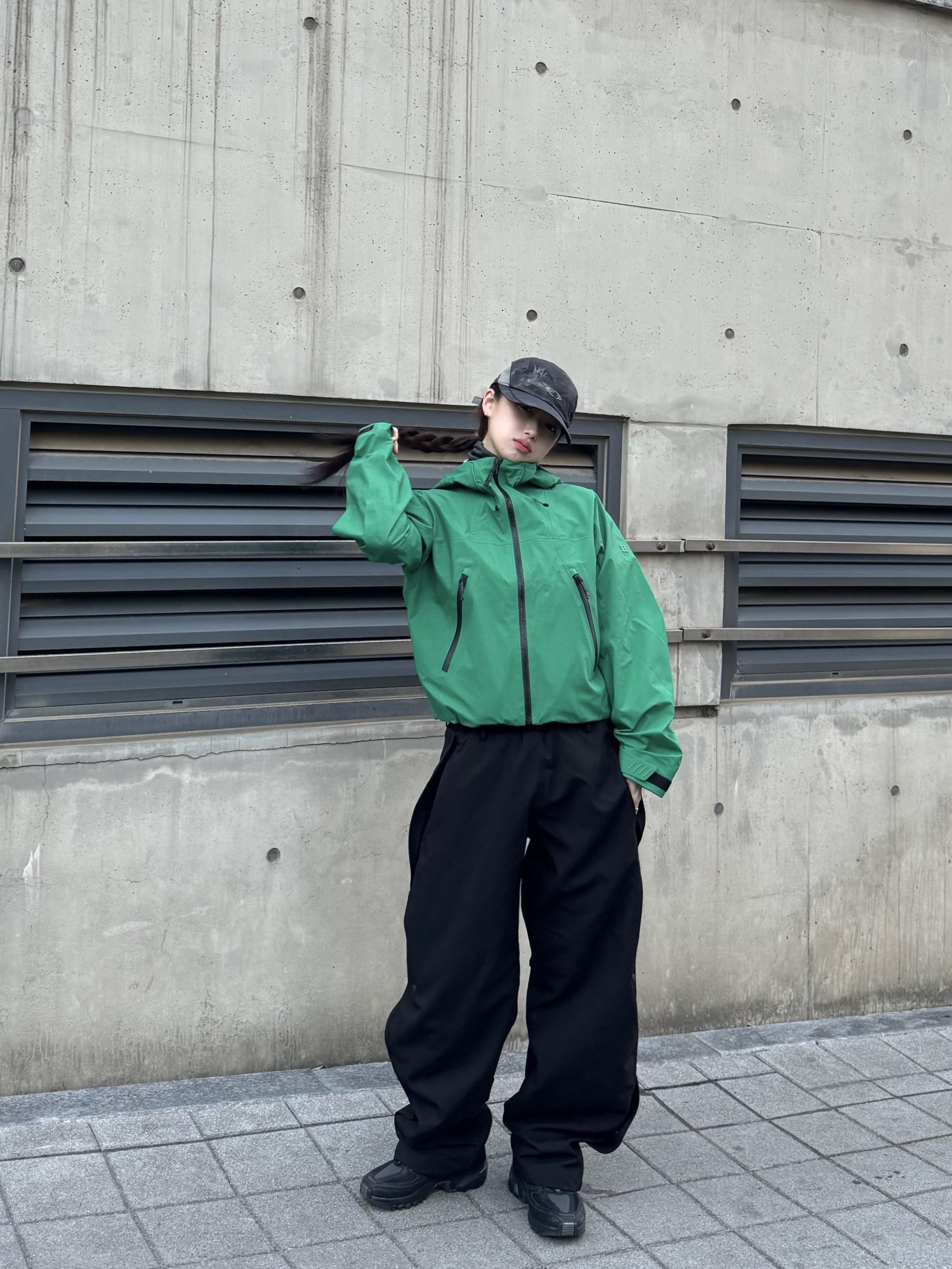 Sansan Gear Wave Pants Black - 22FW, Salomon ACS Pro ADV Triple Black 착용 스타일 - 5