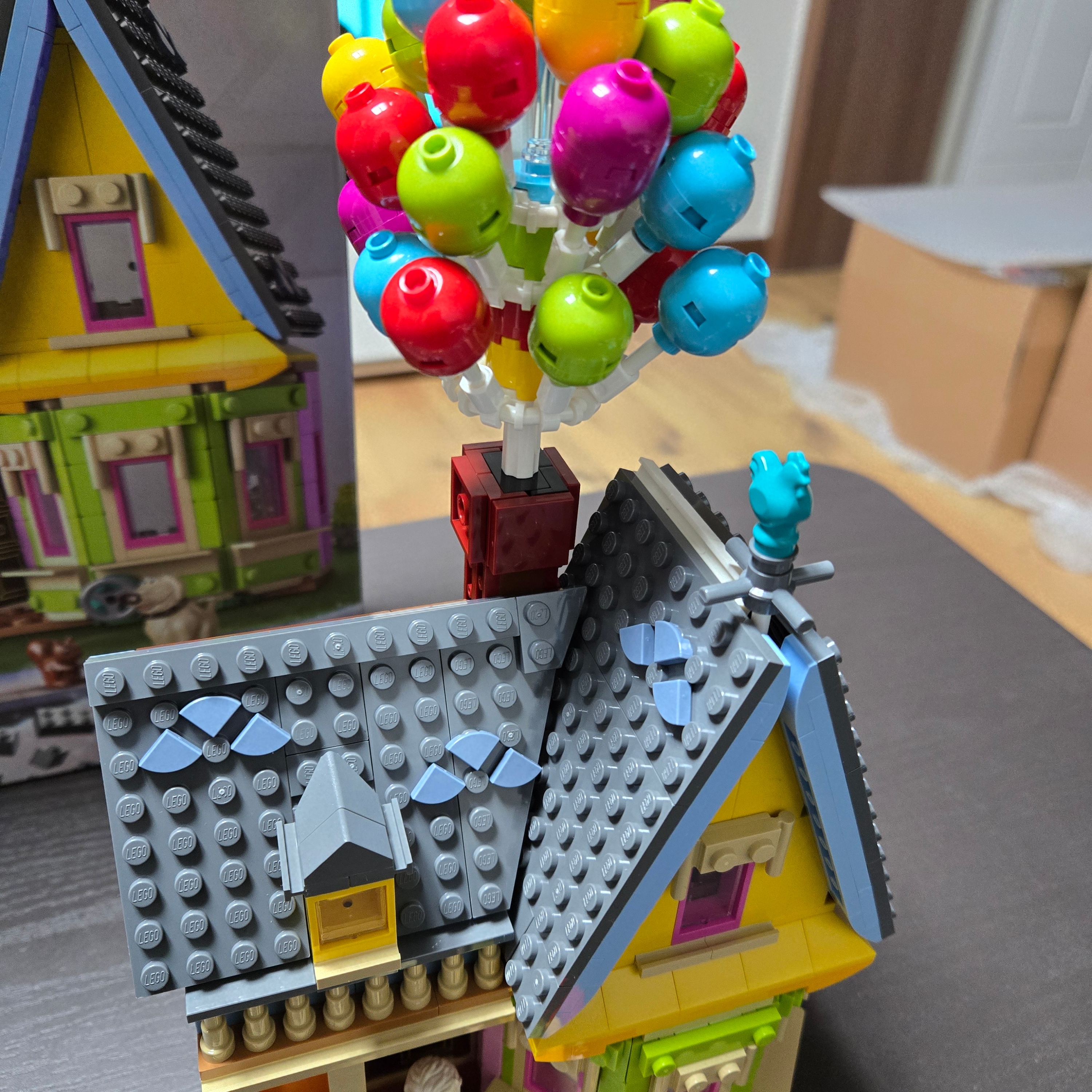 Lego Disney Up House 착용 스타일 - 2