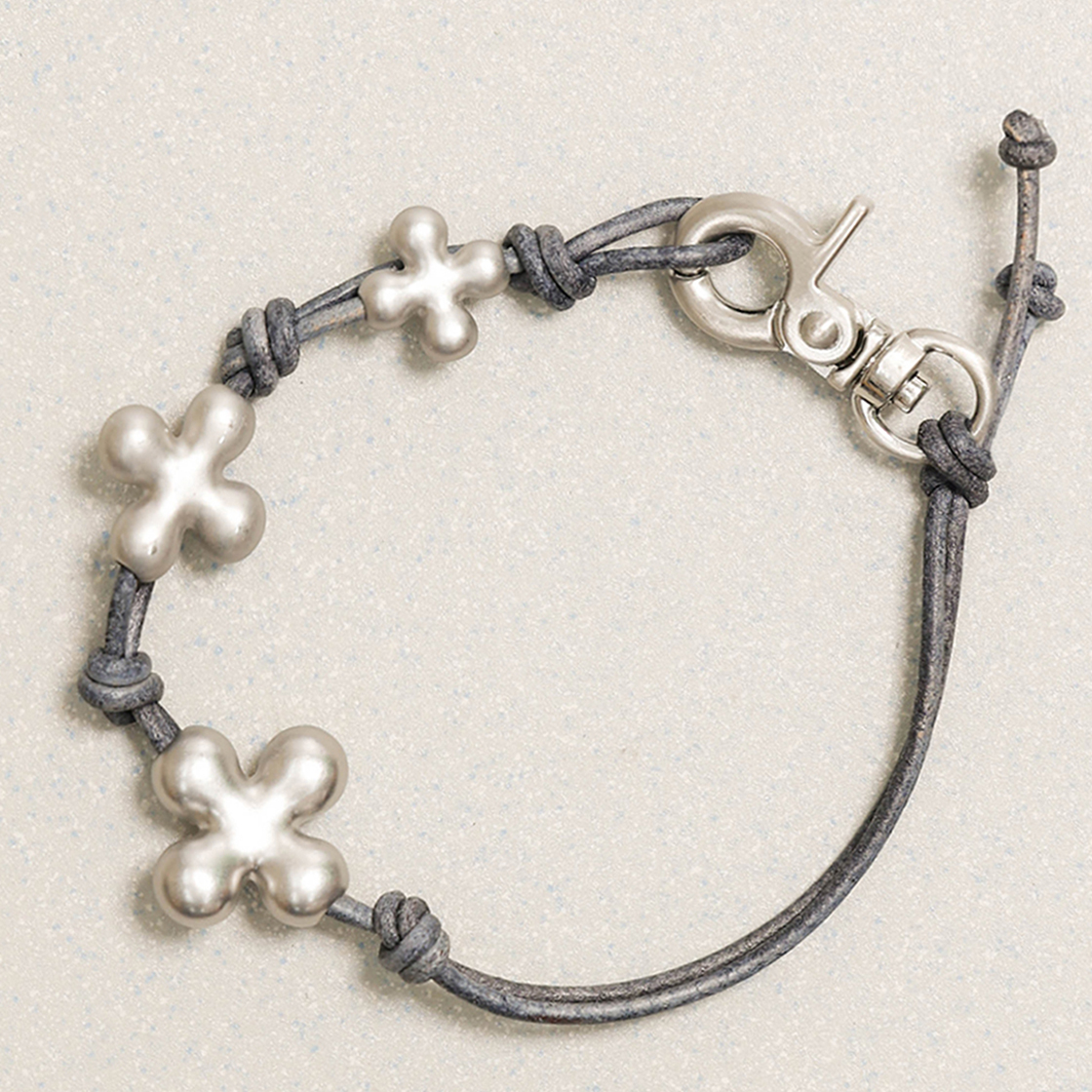 토우토우아카이브 포르투나 심볼 레더 팔찌 실버 블루 | TOWTOW